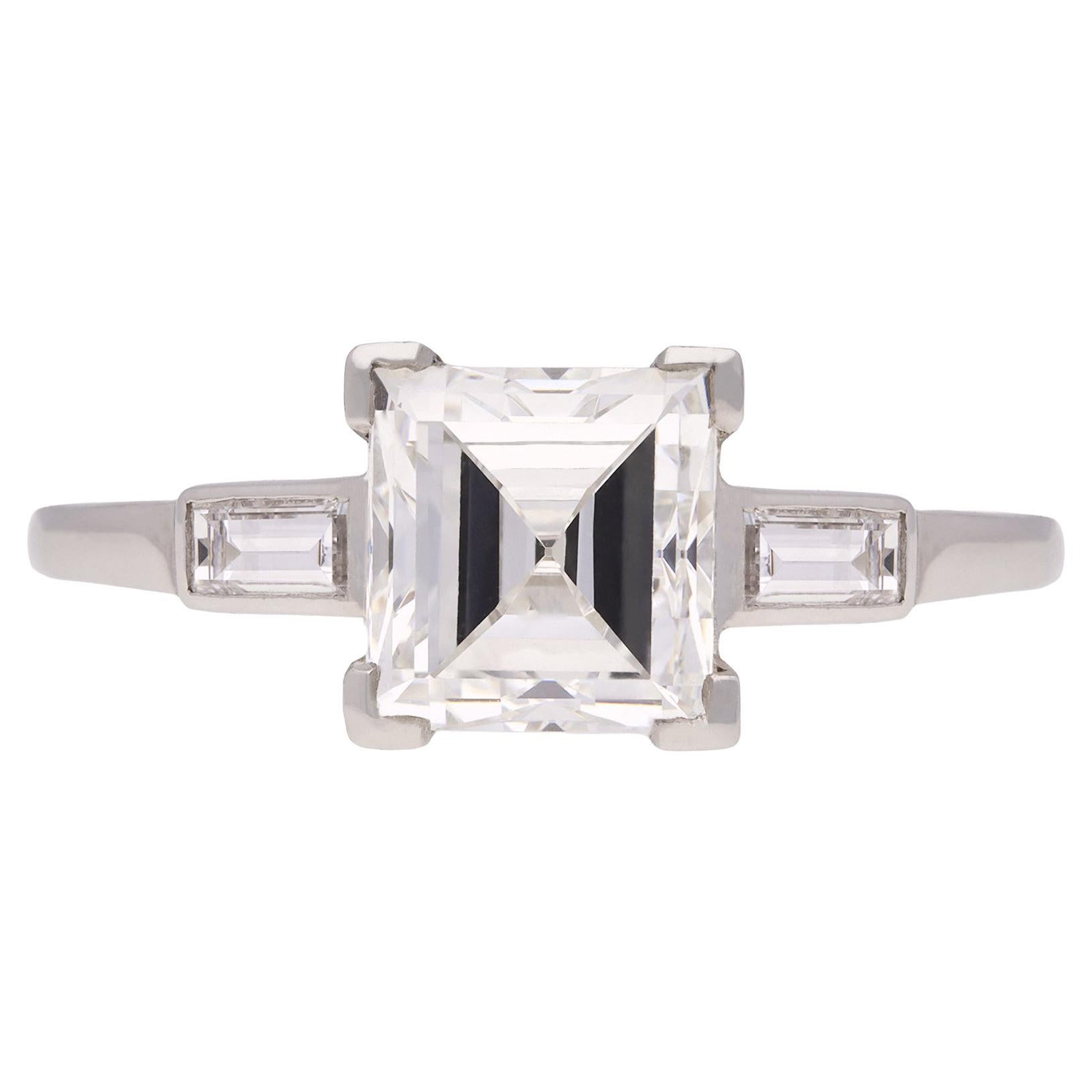 Art Deco square step cut diamond ring, American, circa 1935. For Sale
