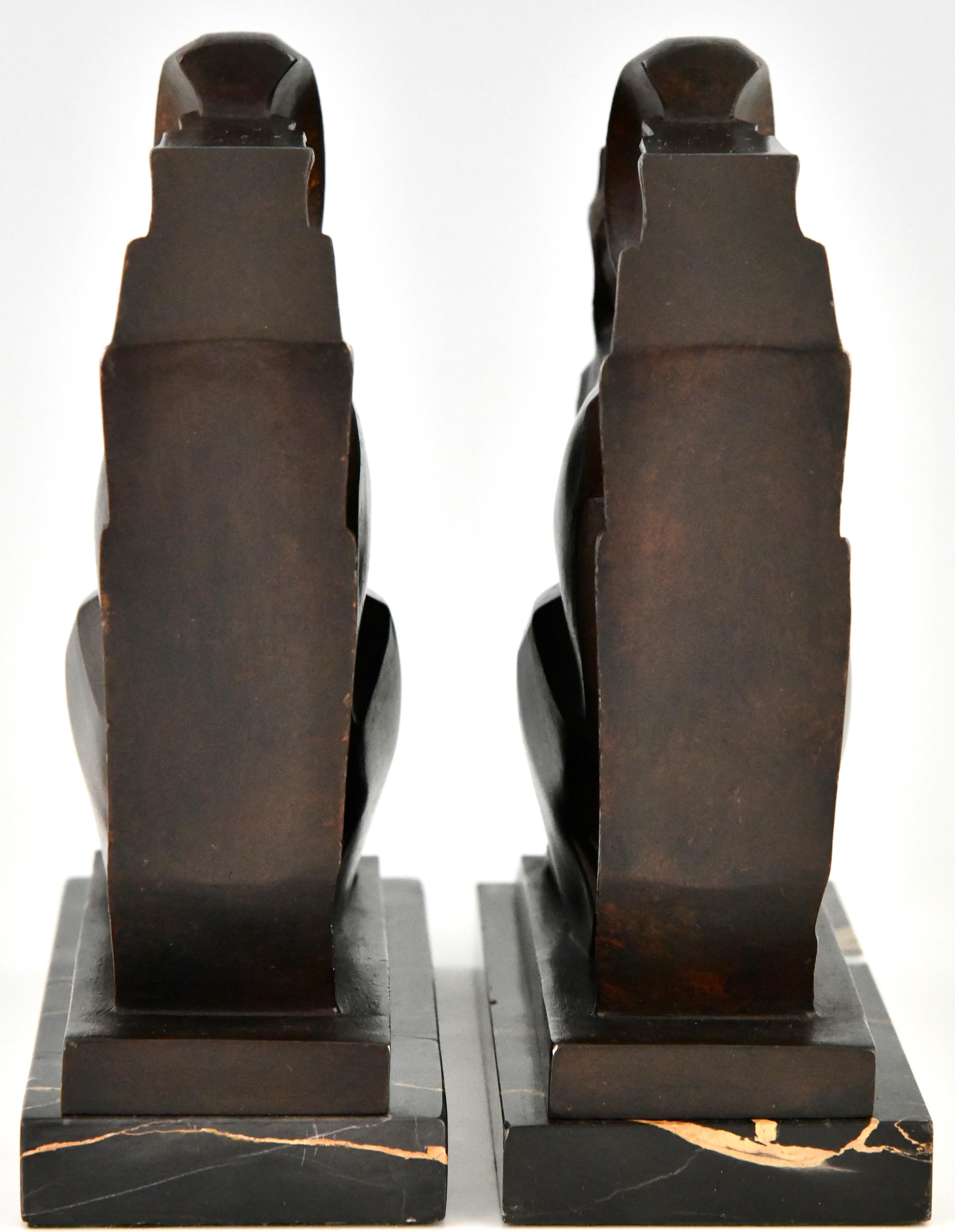 Art Deco Squirrel Bookends by Max Le Verrier Largest Size France 1930 Original In Good Condition In Antwerp, BE