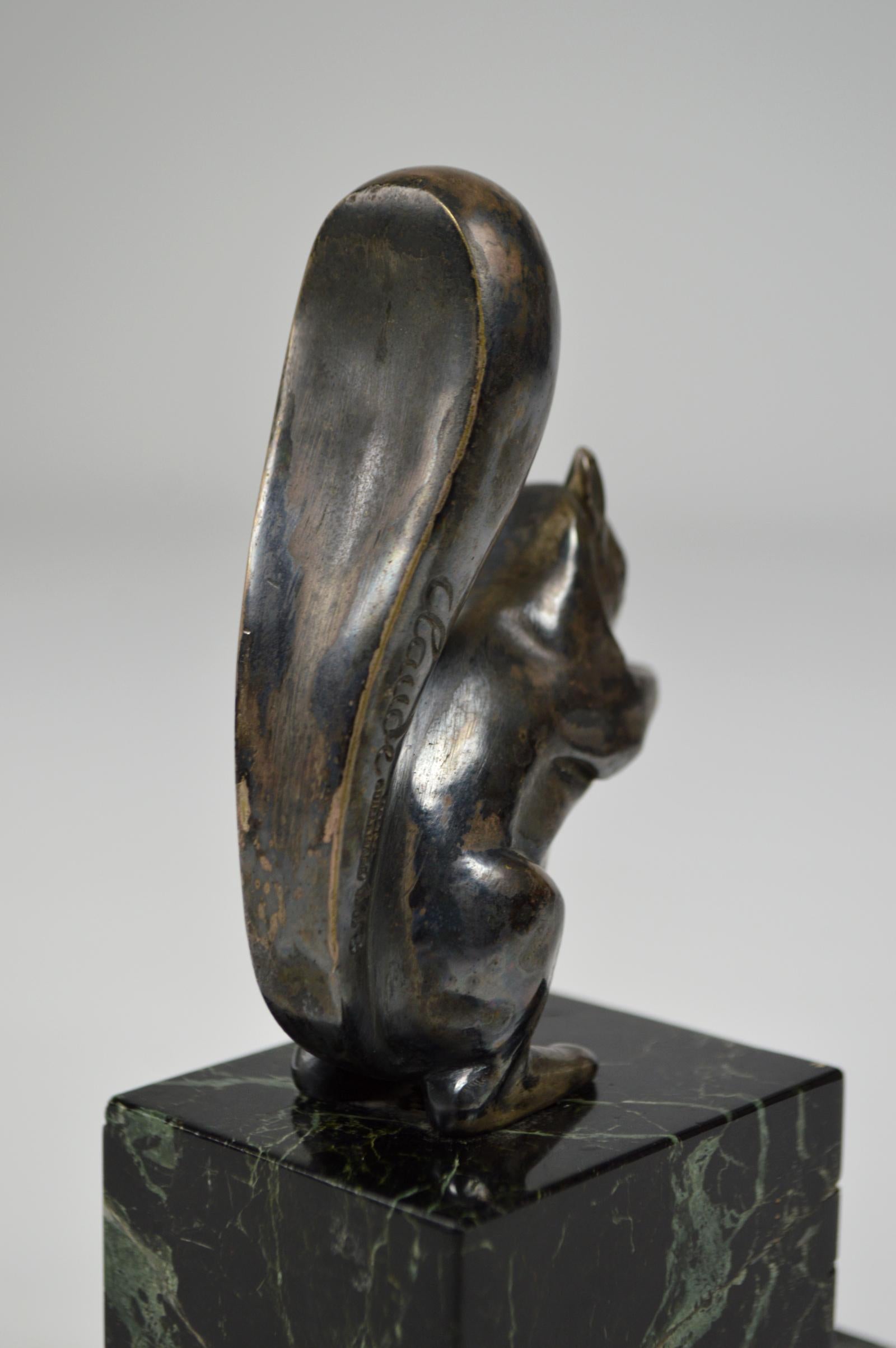 Art Deco Squirrels Bookends, Bronze, Marcel Guillemard, France, circa 1930 For Sale 6