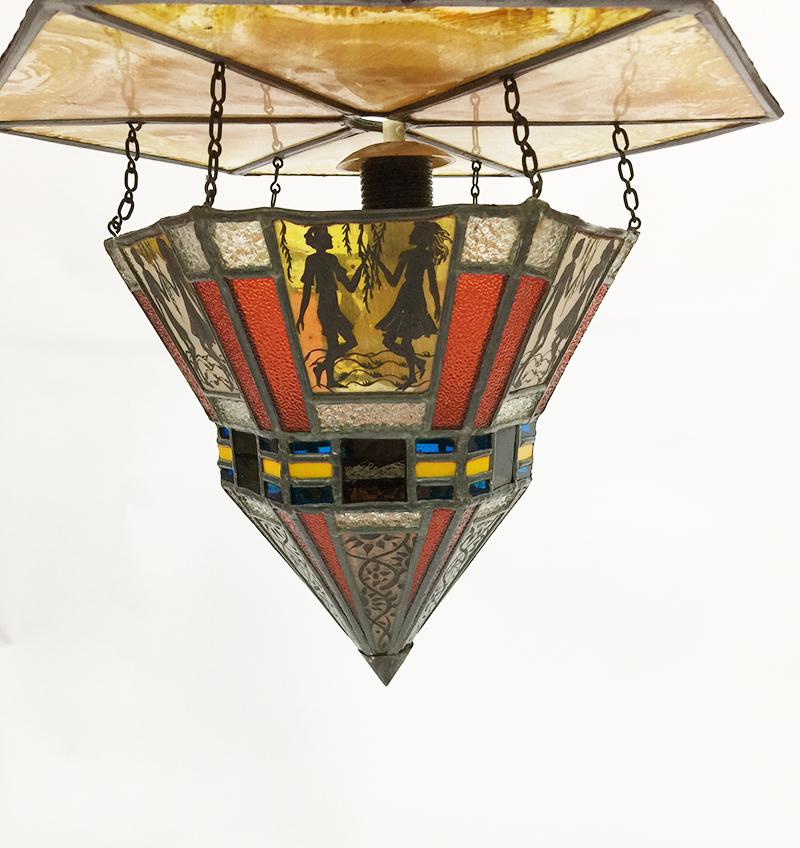 Art Deco Glasmalerei-Deckenlampe (Niederländisch) im Angebot