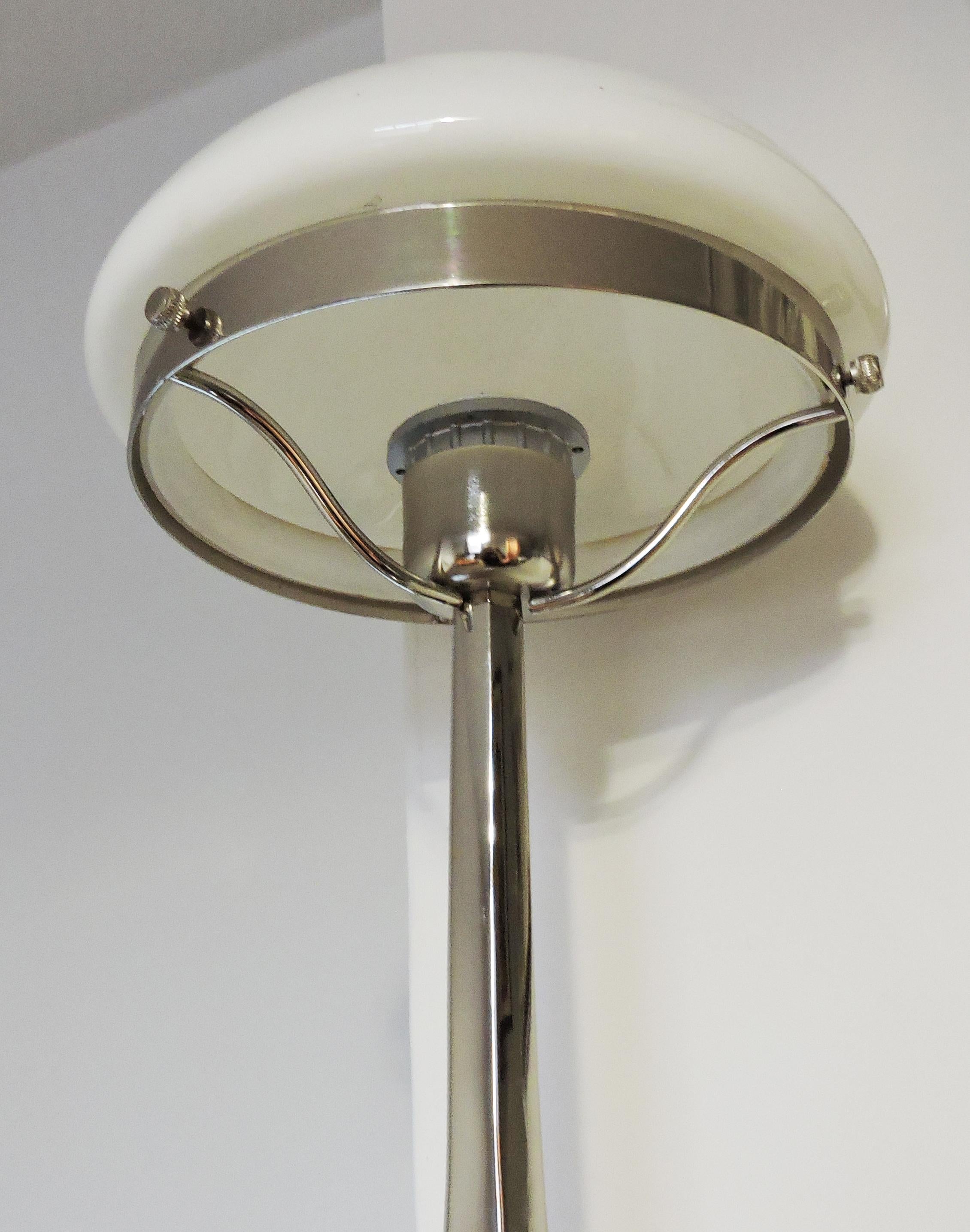 Belgian Art Deco Stainless Steel Table Lamp from Lustrerie Deknudt, 1920s For Sale