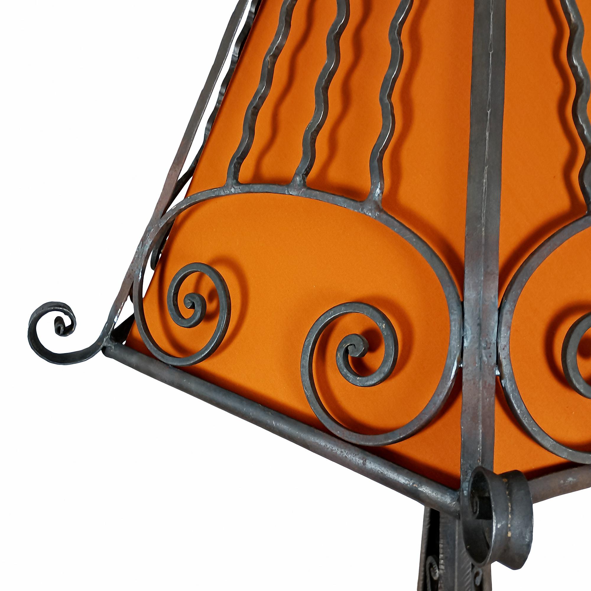 Early 20th Century Art Deco Standing Lamp, Wrought Iron with New Lampshade, France, 1920 For Sale