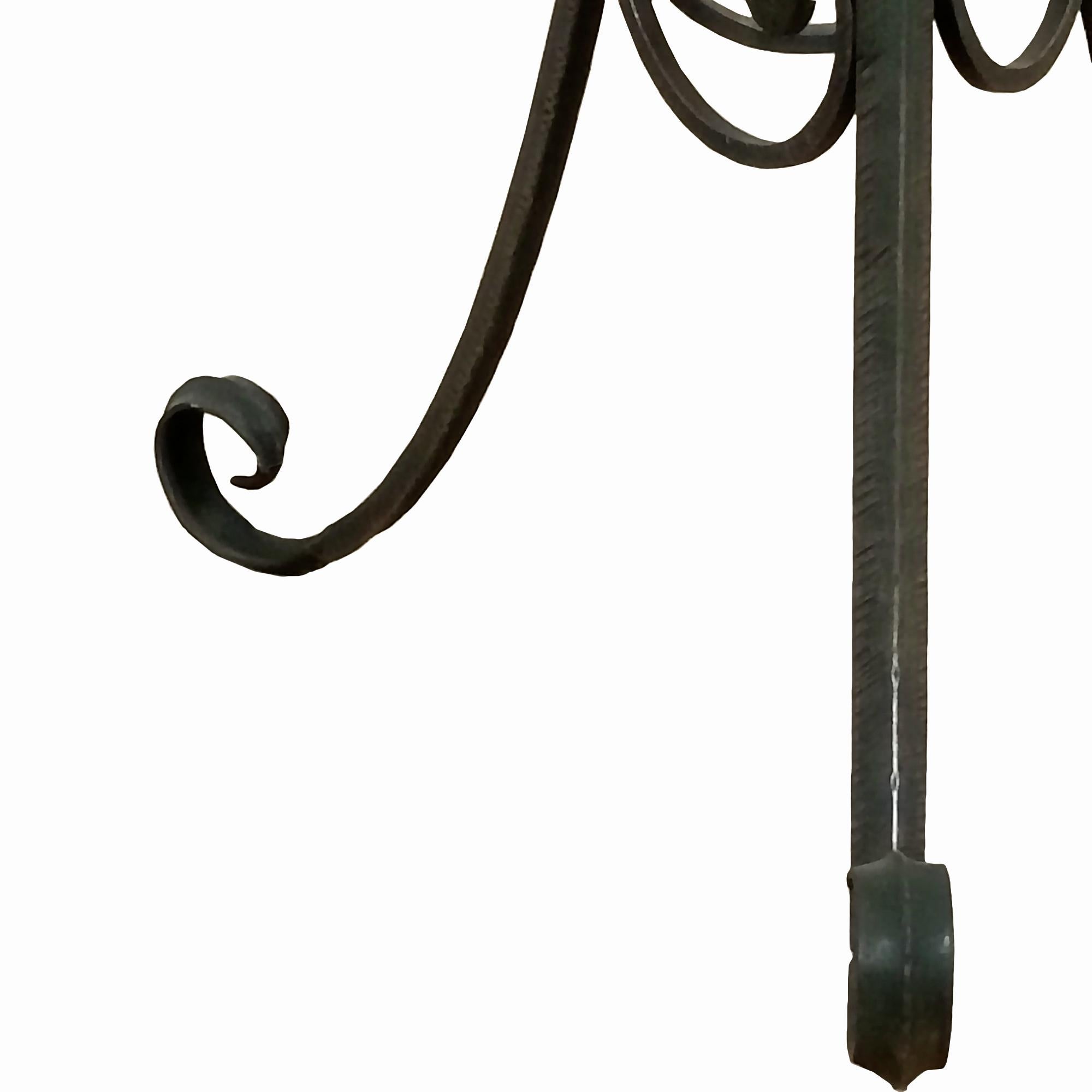 Art Deco Standing Lamp, Wrought Iron with New Lampshade, France, 1920 For Sale 1