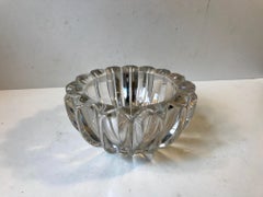 Art Deco 'Star' Glass Dish by Pierre D’Avesn, France, 1930s