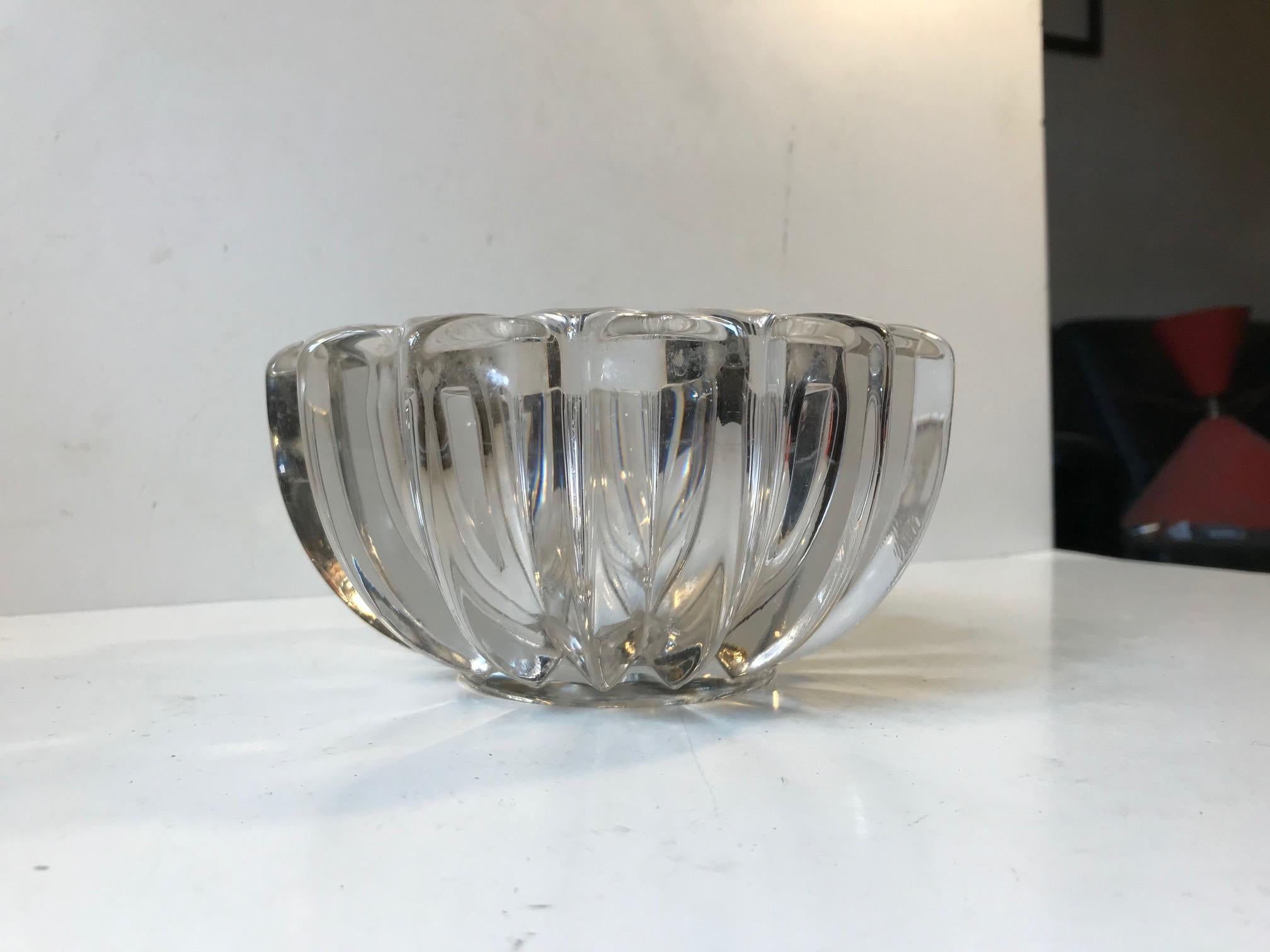 Art Deco 'Star' Glass Dish by Pierre D’Avesn, France, 1930s 1