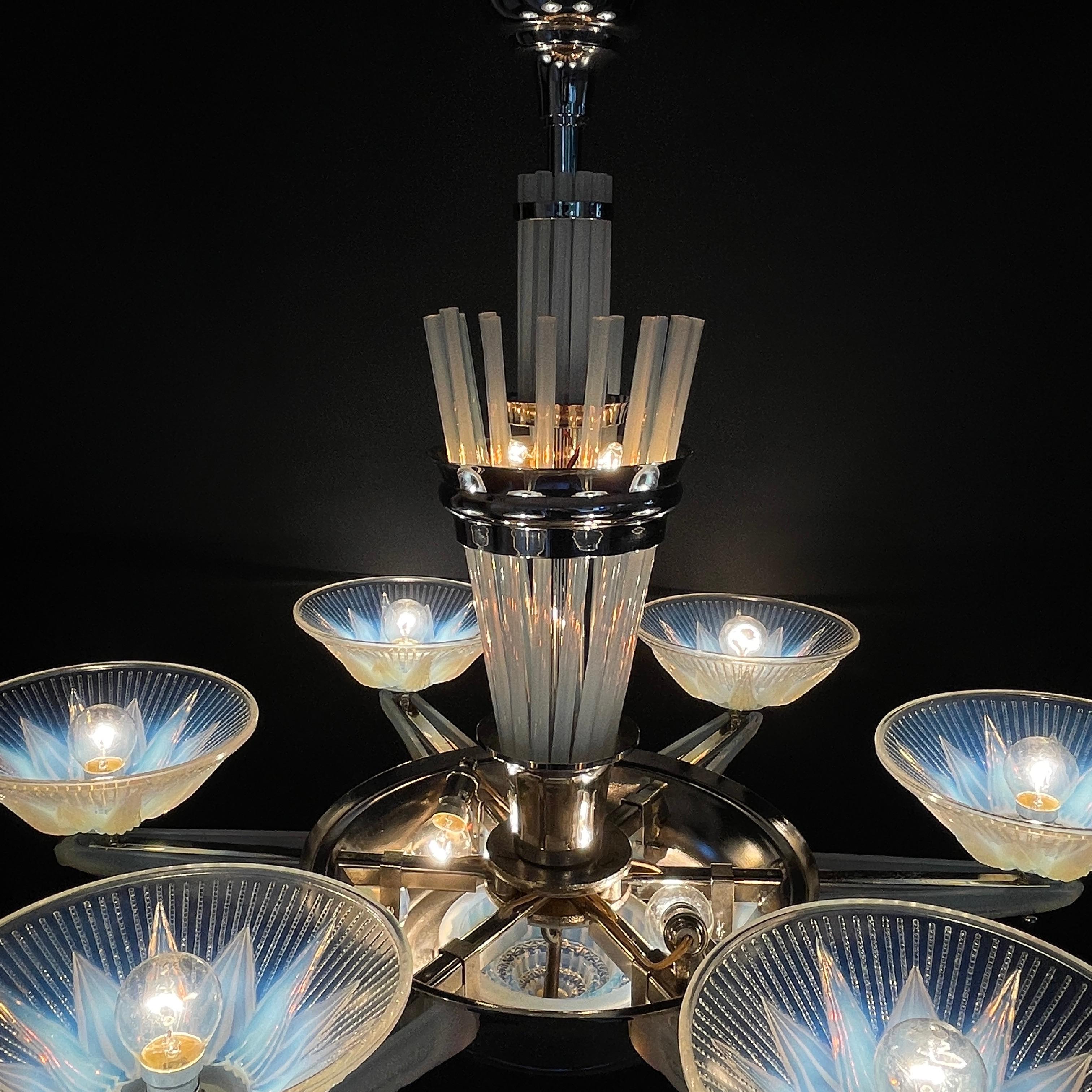 Art Deco star lamp chandelier from Petitot & Ezan, 1930s For Sale 1