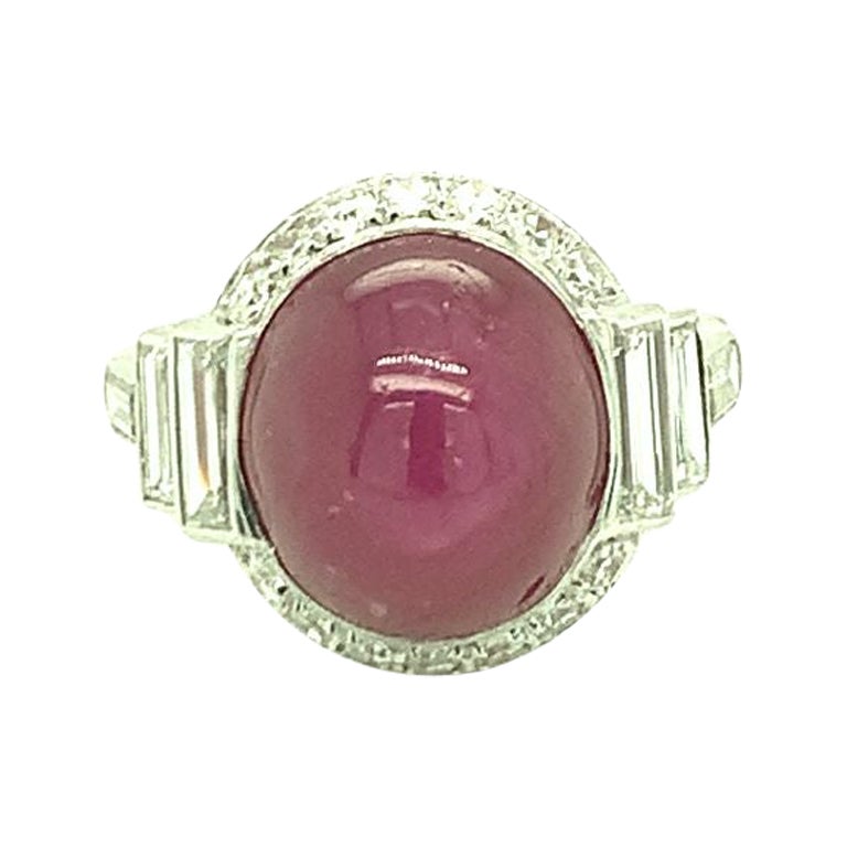 Art-Déco-Ring aus Platin und 18 Karat Weißgold mit Sternrubin und Diamant, um 1930er Jahre