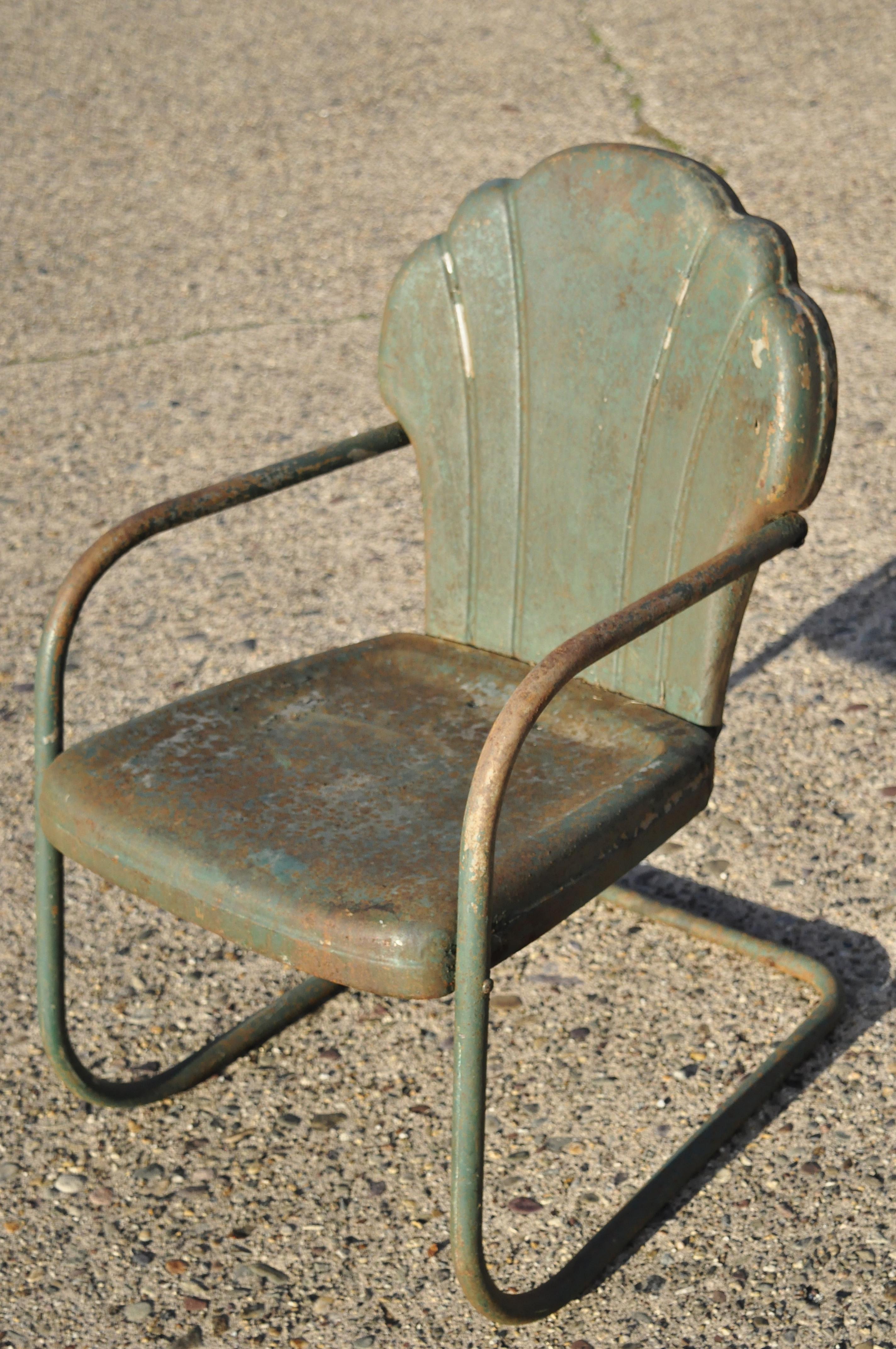 clam shell chairs