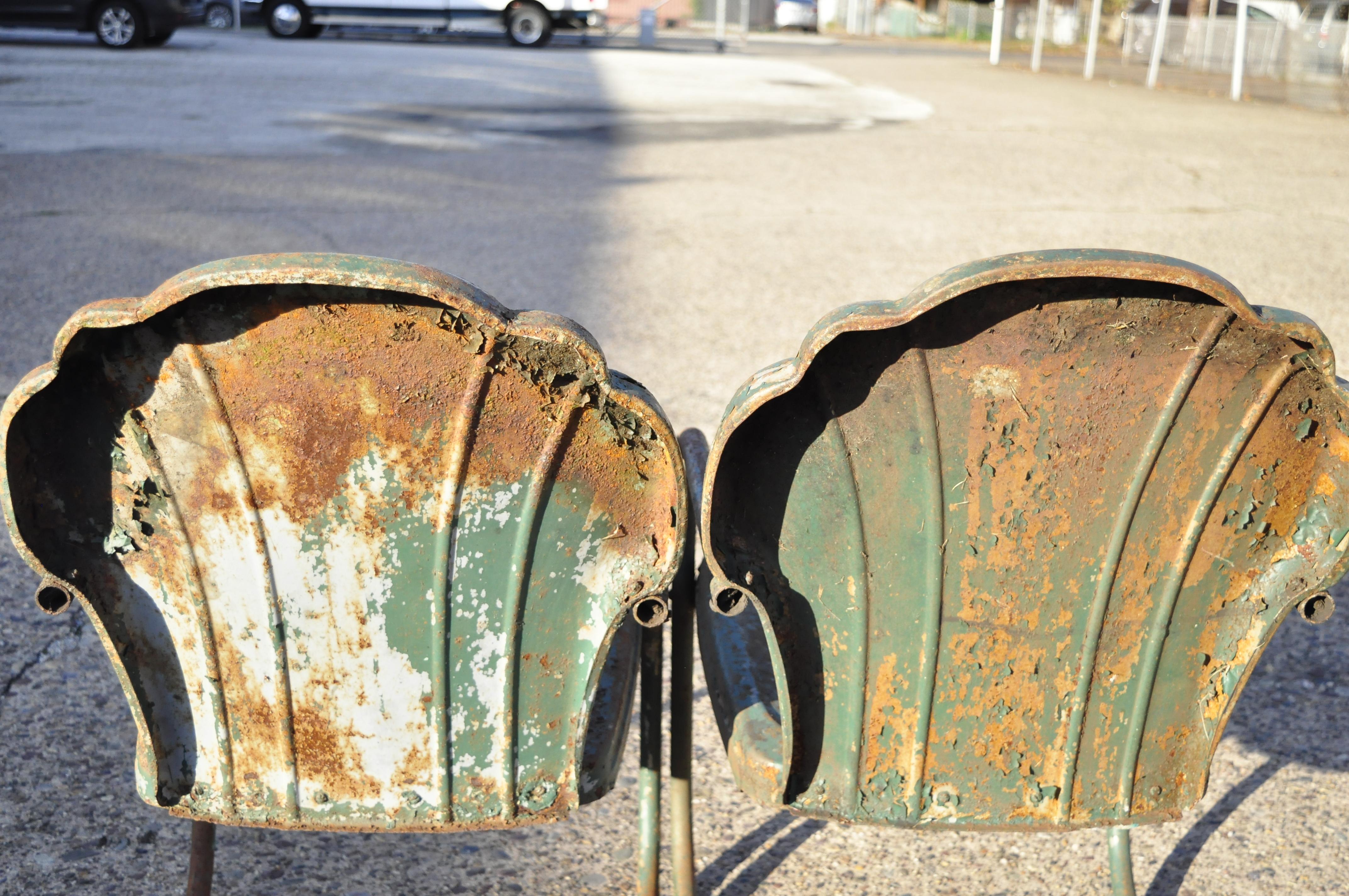 20th Century Art Deco Steel Metal Clam Shell Back Green Patio Bouncer Lounge Chairs, a Pair