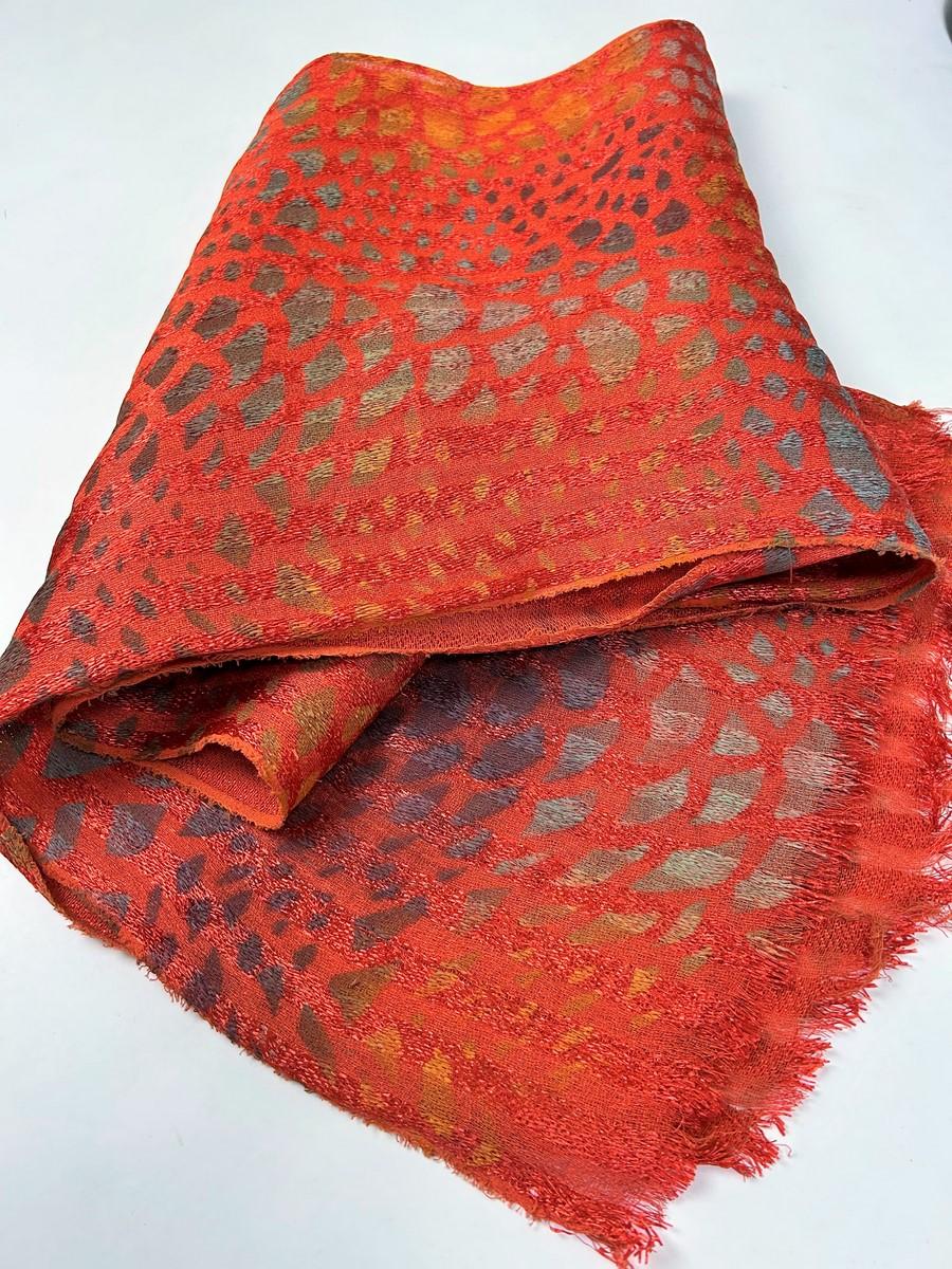 Art Deco stencil-printed linen and raffia scarf - France Circa 1925 For Sale 7