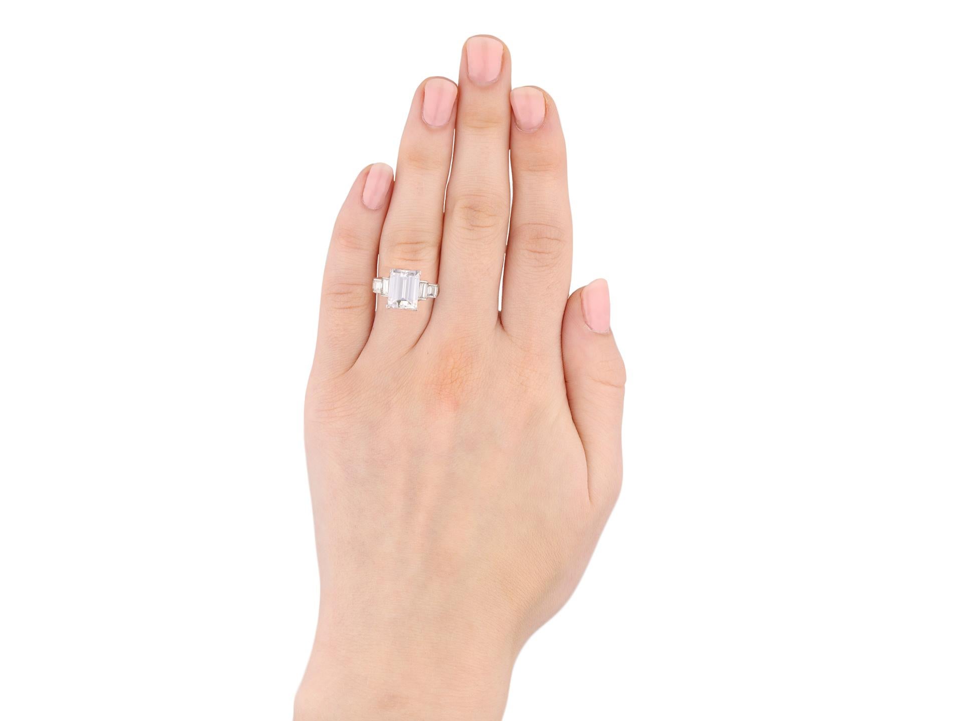 engagement rings solitaire