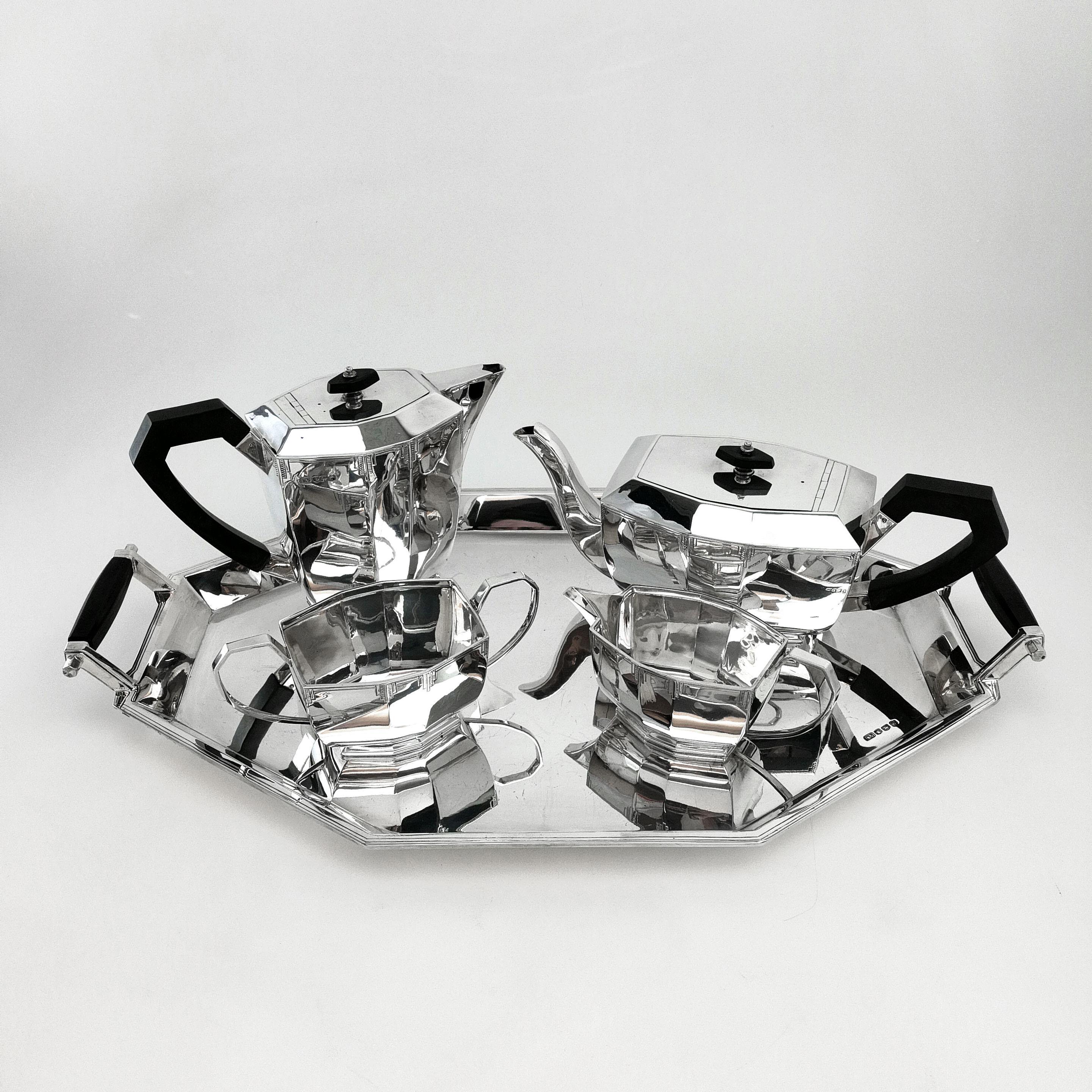 English Art Deco Sterling Silver 4-Piece Tea and Coffee Set on Tray, 1961-1963