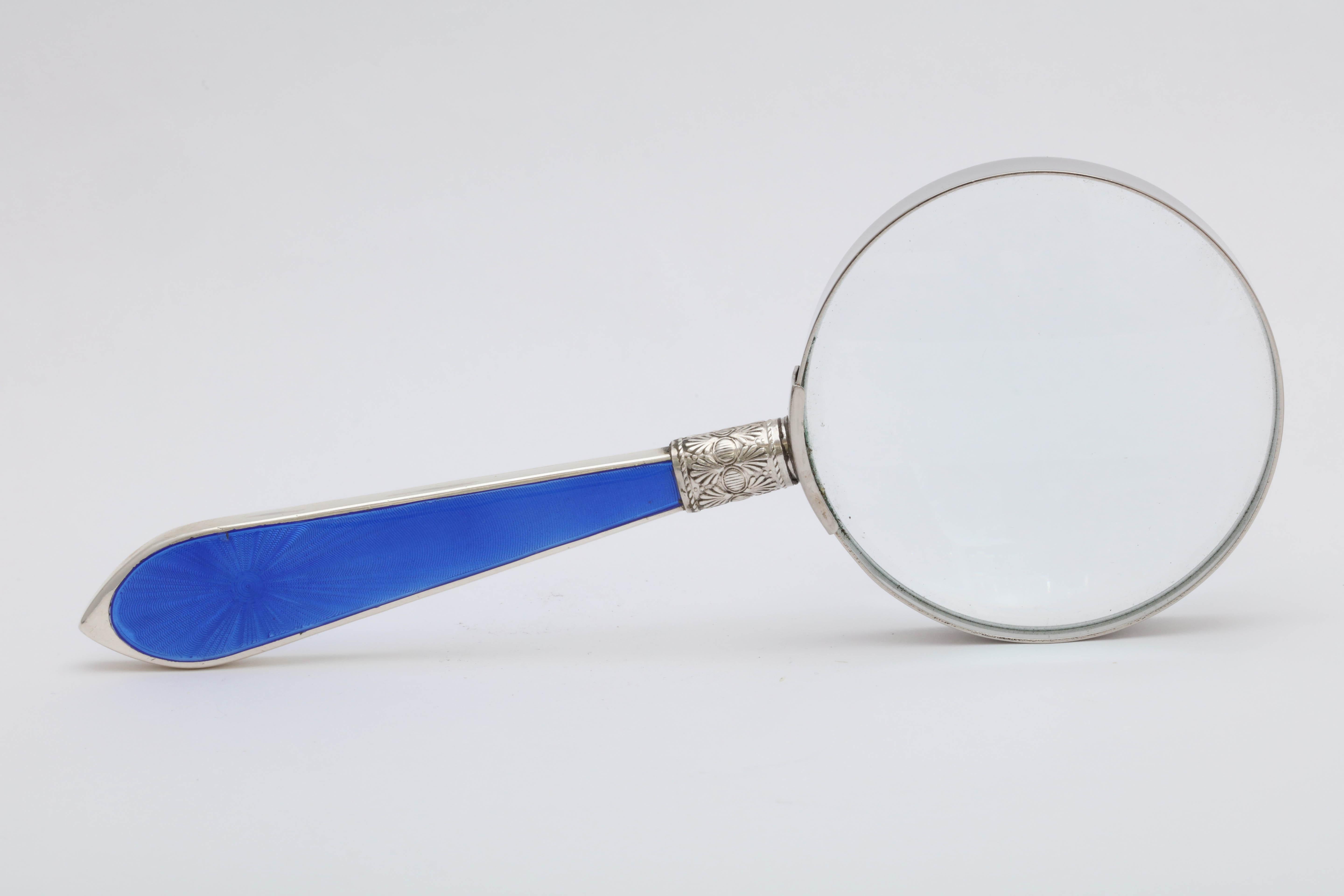 Art Deco Sterling Silver and Deep Blue Guilloche Enamel-Mounted Magnifying Glass 4