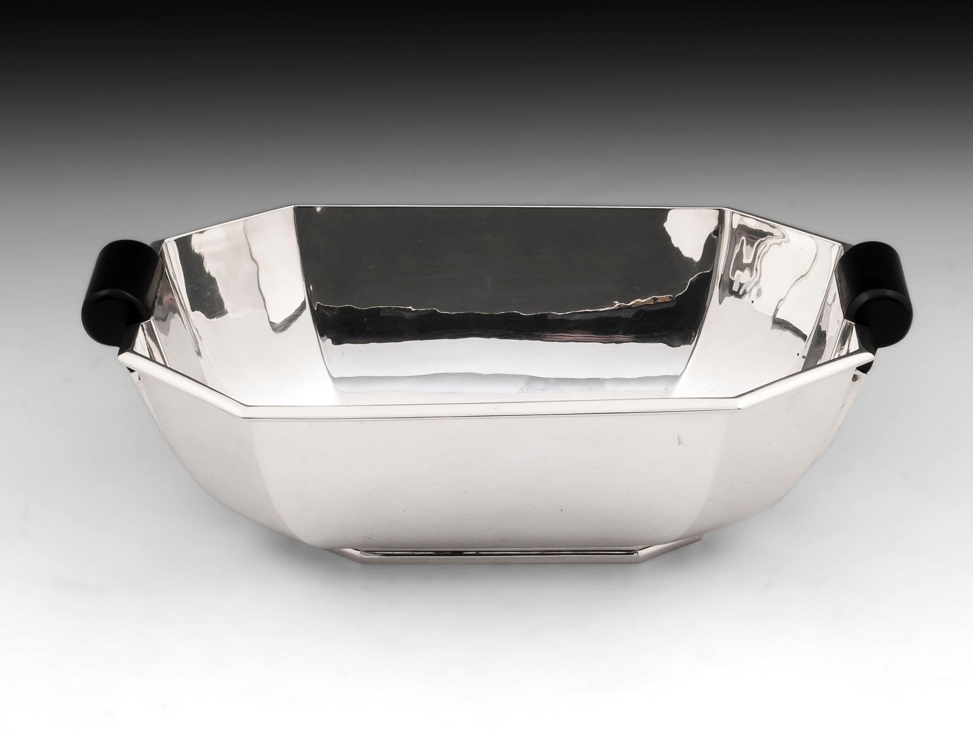Art Deco sterling silver bowl with ebony handles by London silversmiths William Comyns & Sons Ltd.