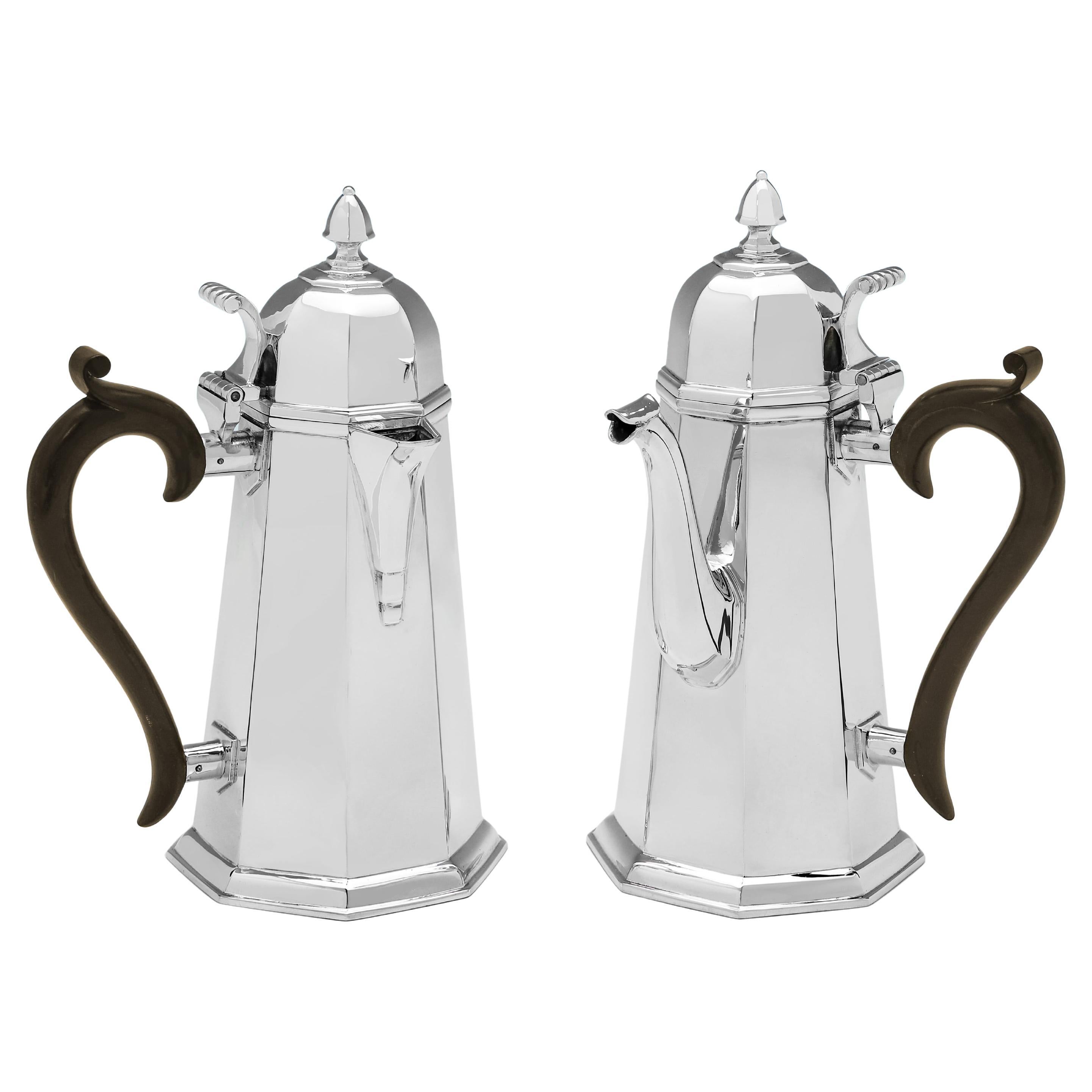 Café con leche de plata de ley art déco, matasellado en Chester en 1926