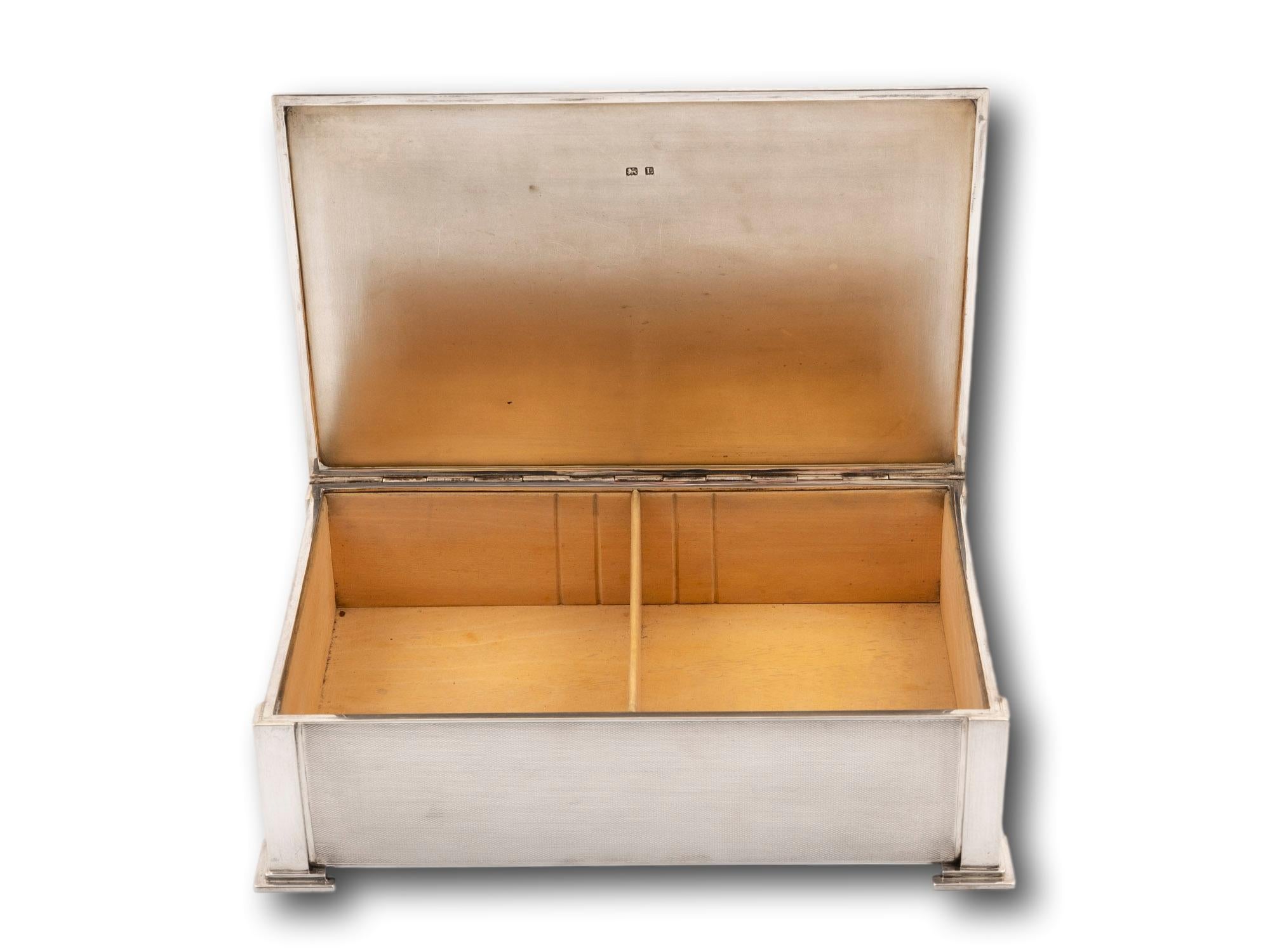 Art Deco Sterling Silver Cigar Box For Sale 2