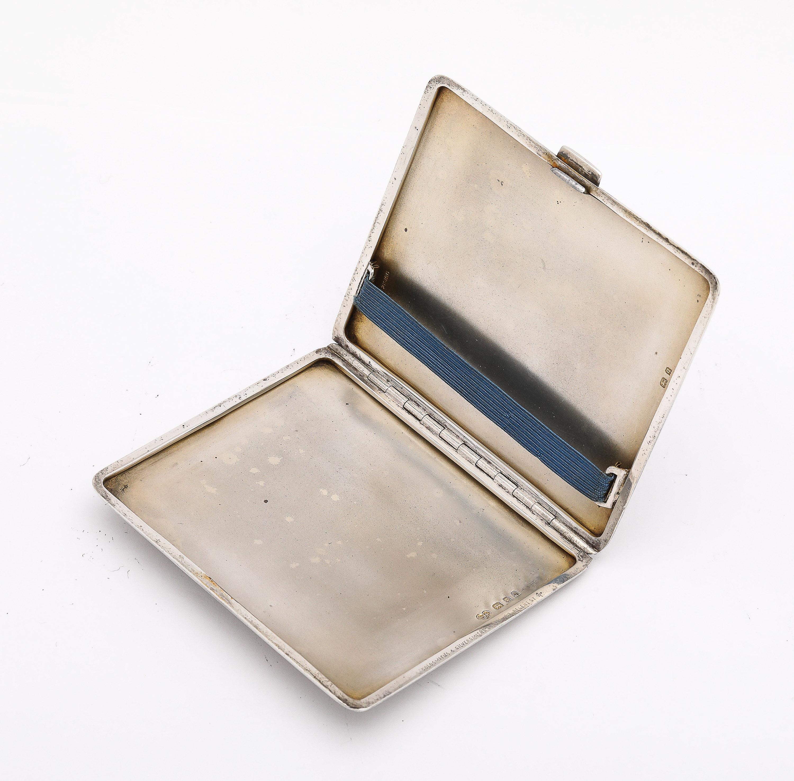 Art Deco Sterling Silver Cigarette Cigarette Case - Goldsmiths & Silversmiths For Sale 7
