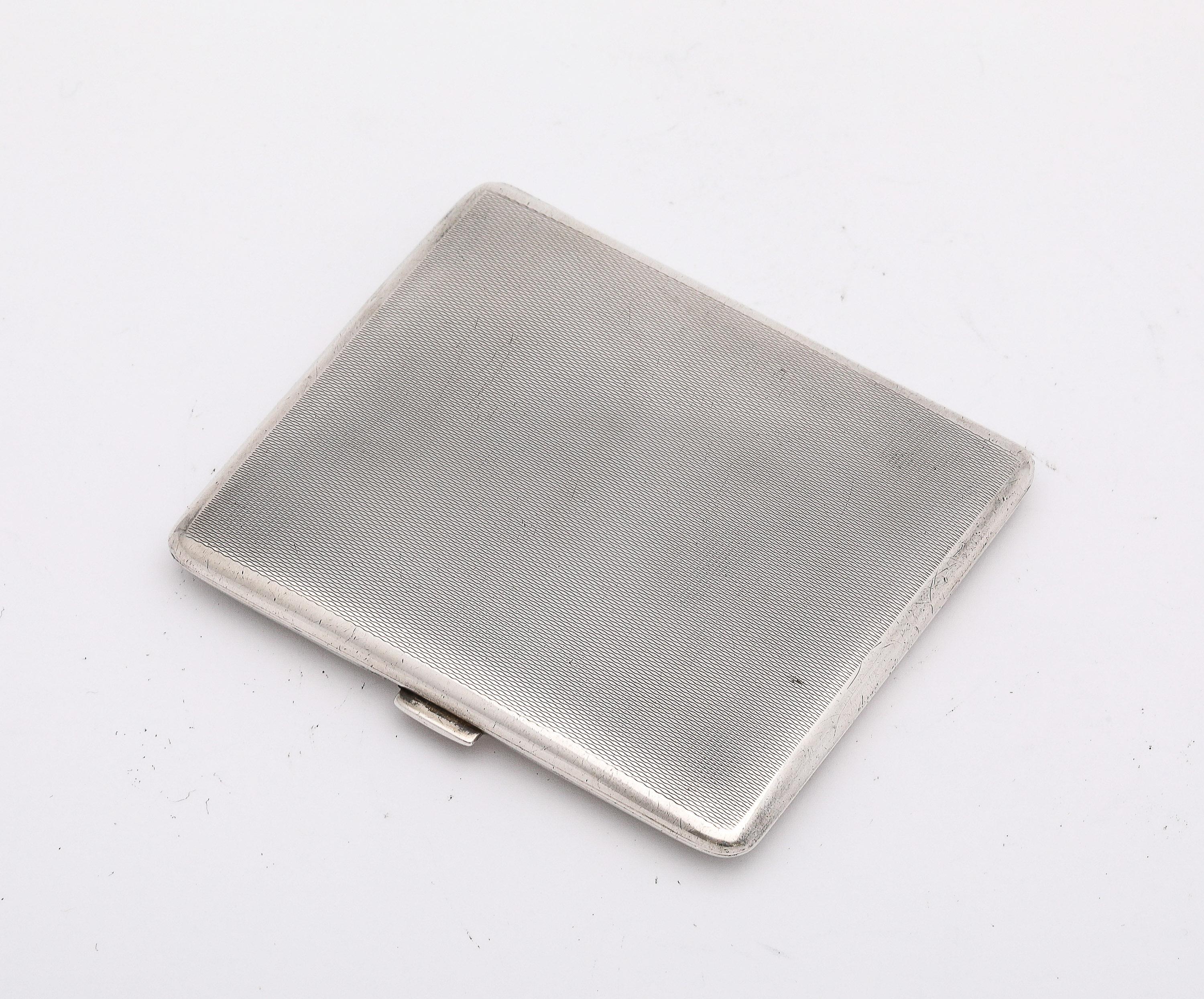 Art Deco Sterling Silver Cigarette Cigarette Case - Goldsmiths & Silversmiths For Sale 12