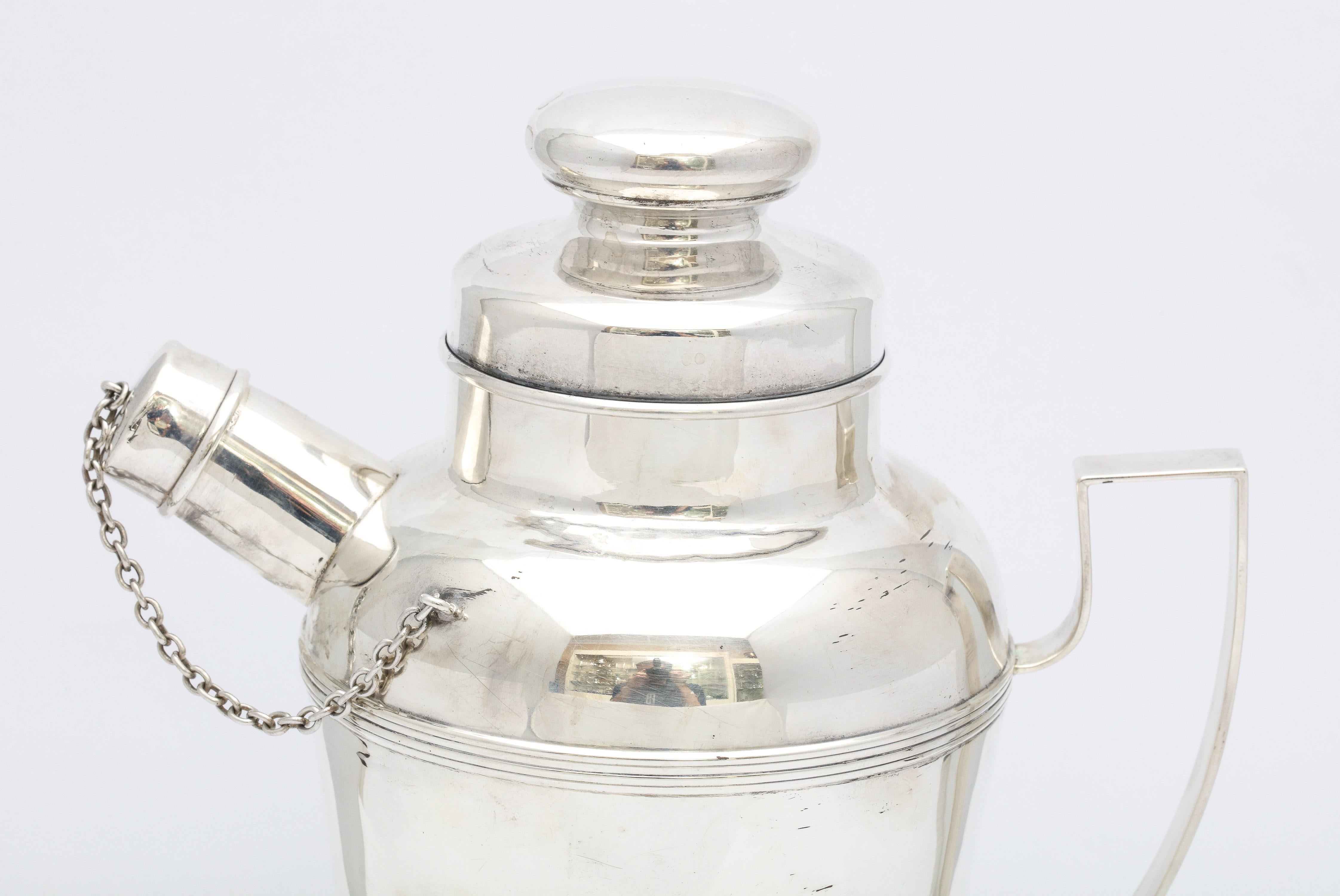 American Art Deco Sterling Silver Cocktail Shaker For Sale