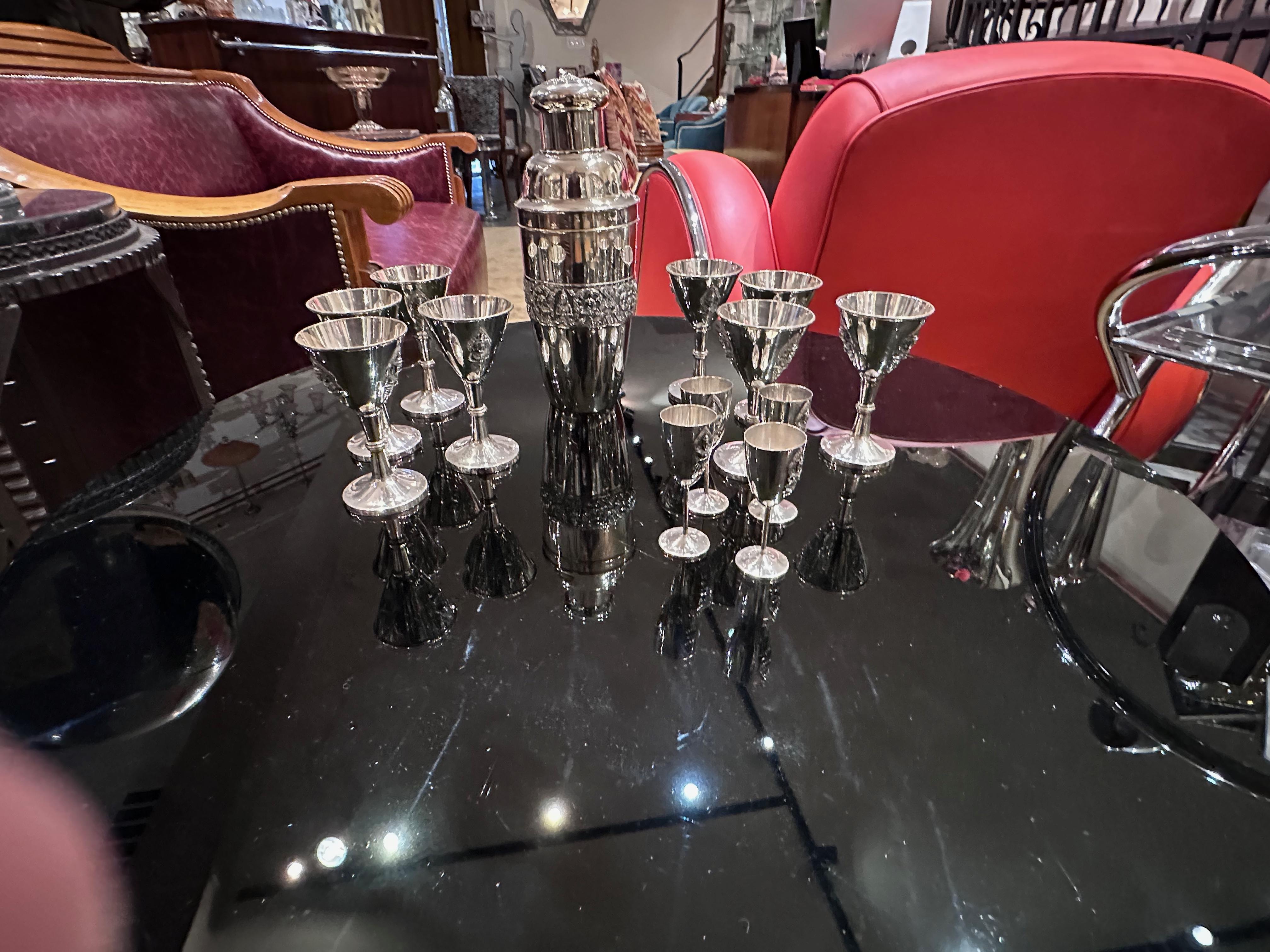 Art Deco Sterling Silver Cocktail Shaker Set with 12 Glasses For Sale 6