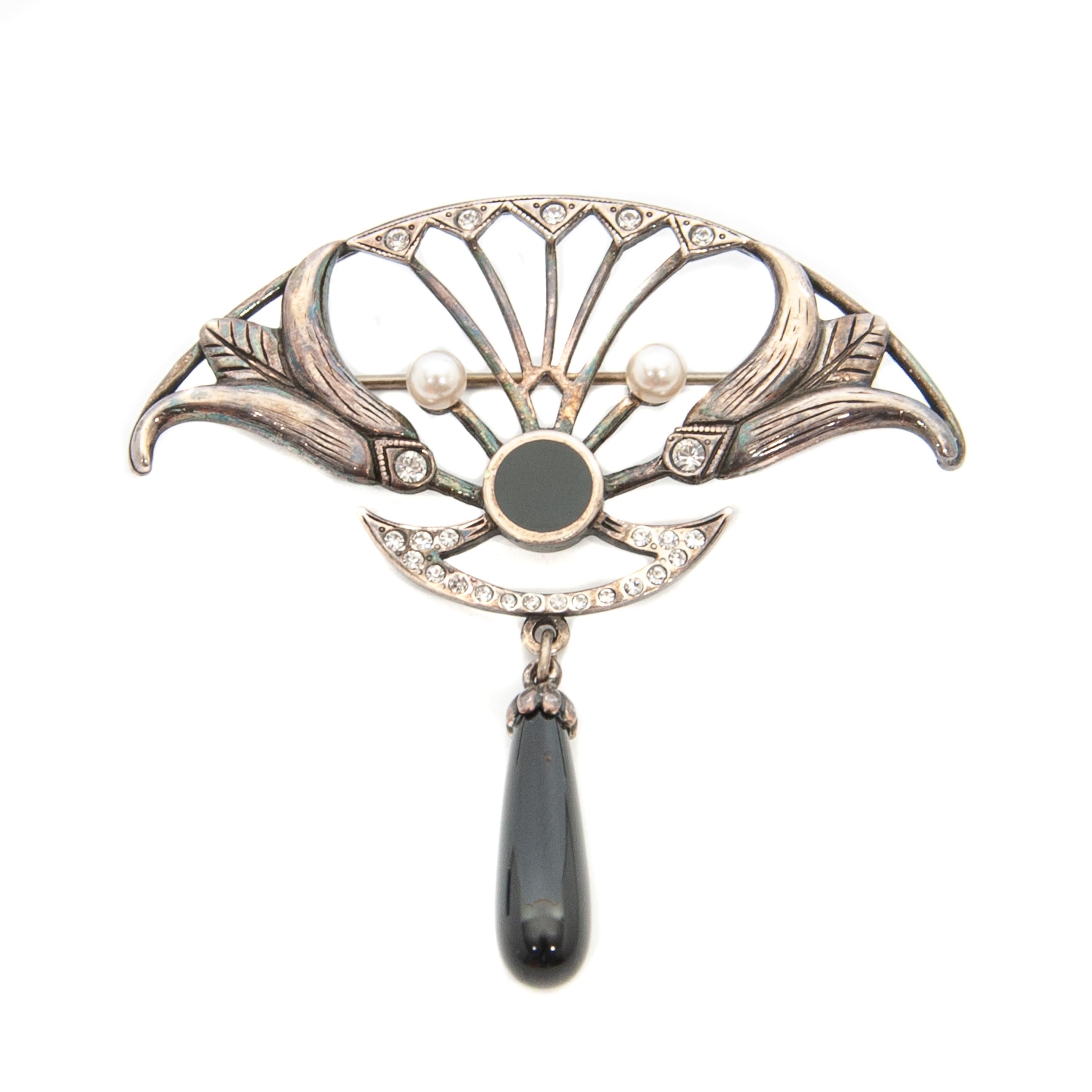 Silberbrosche im Art déco-Stil mit schwarzen Onyxperlen und Kristalldiamanten Damen