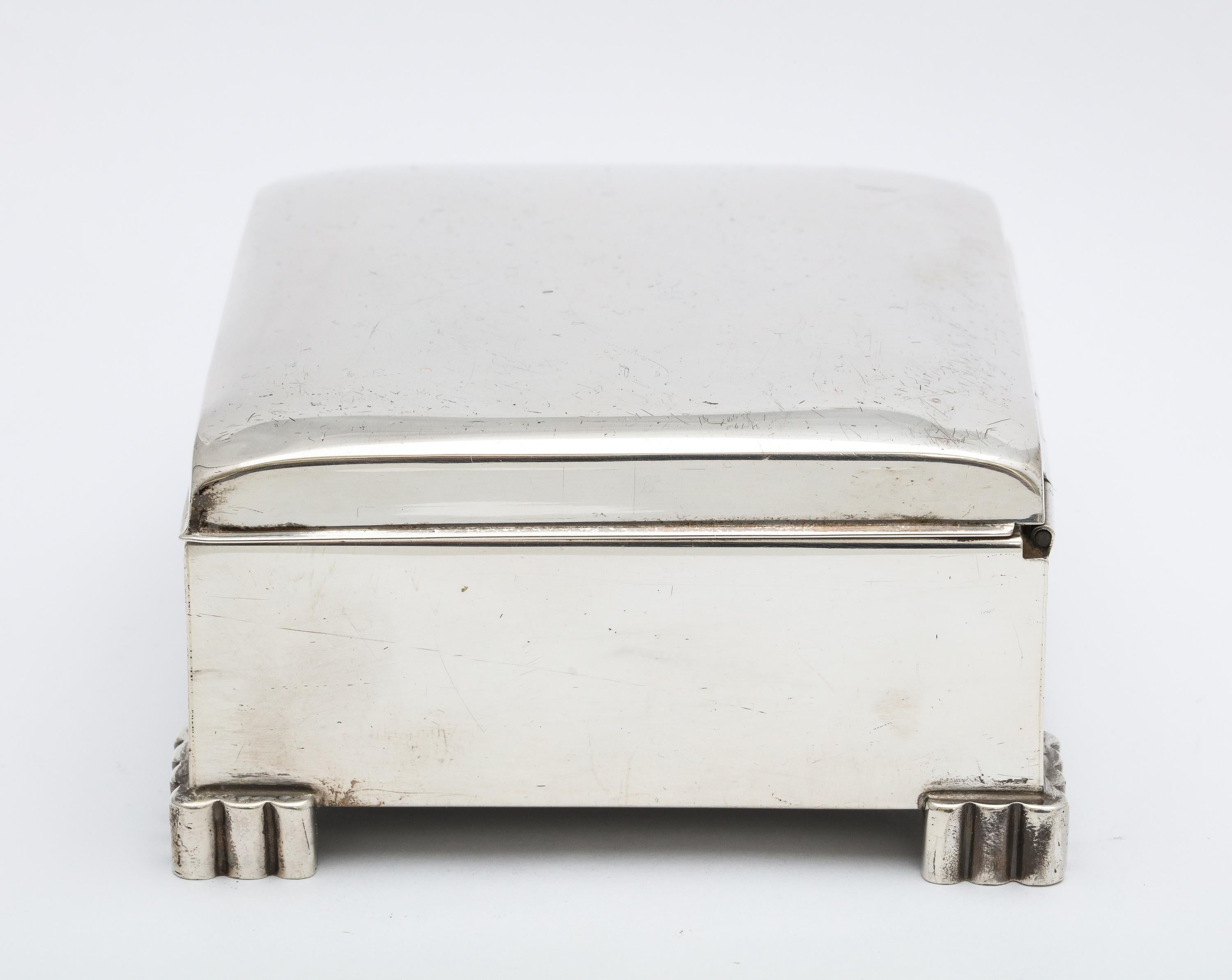 Mid-20th Century Art Deco Sterling Silver Footed Table Box With Hinged Lid