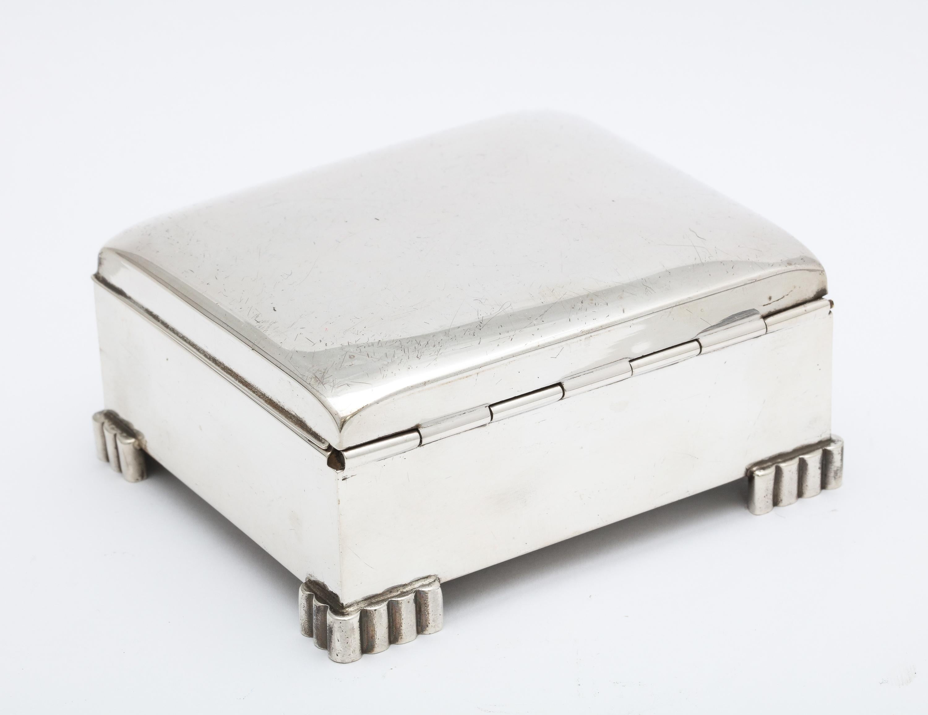 Art Deco Sterling Silver Footed Table Box With Hinged Lid 1