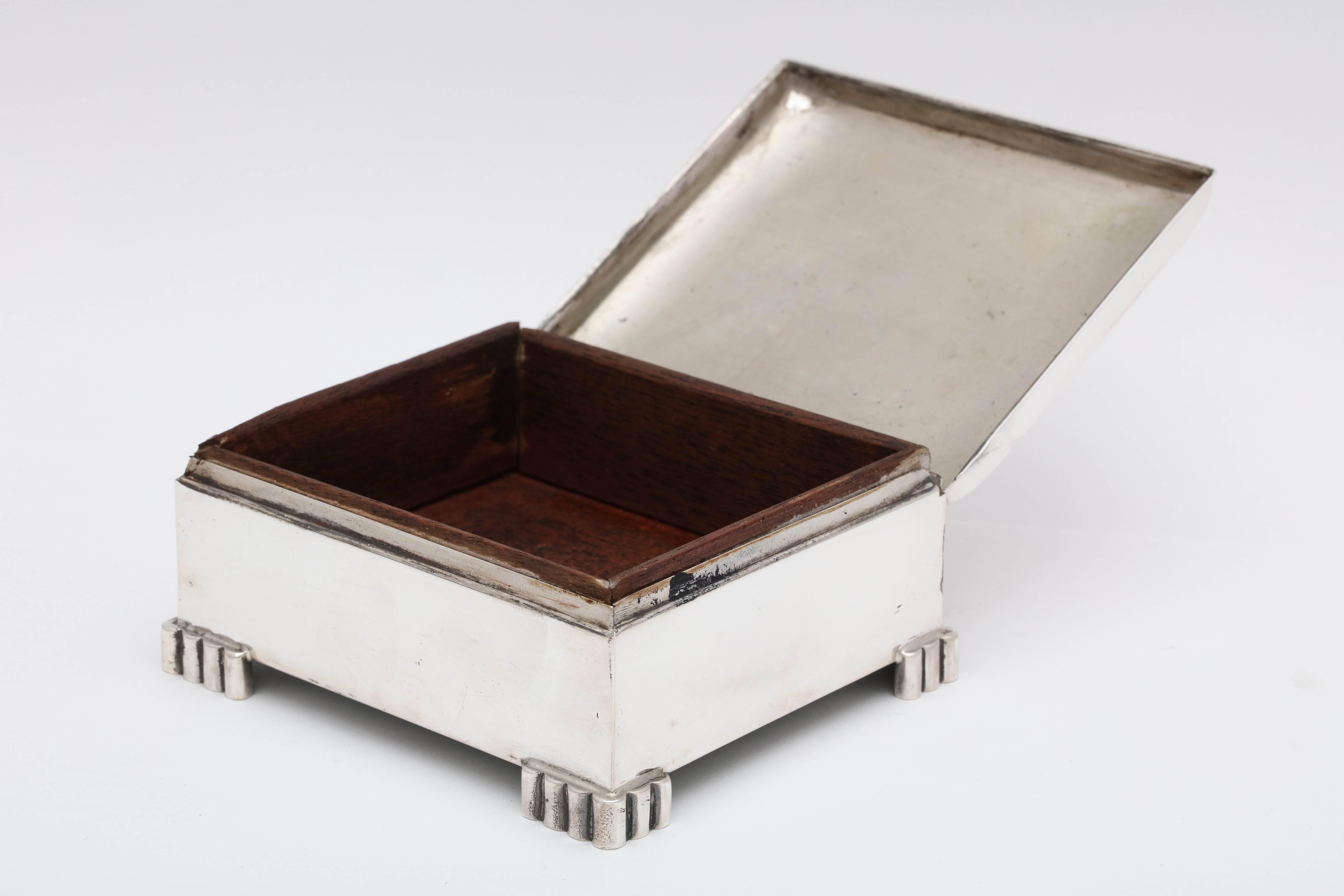 Art Deco Sterling Silver Footed Table Box with Hinged Lid 3