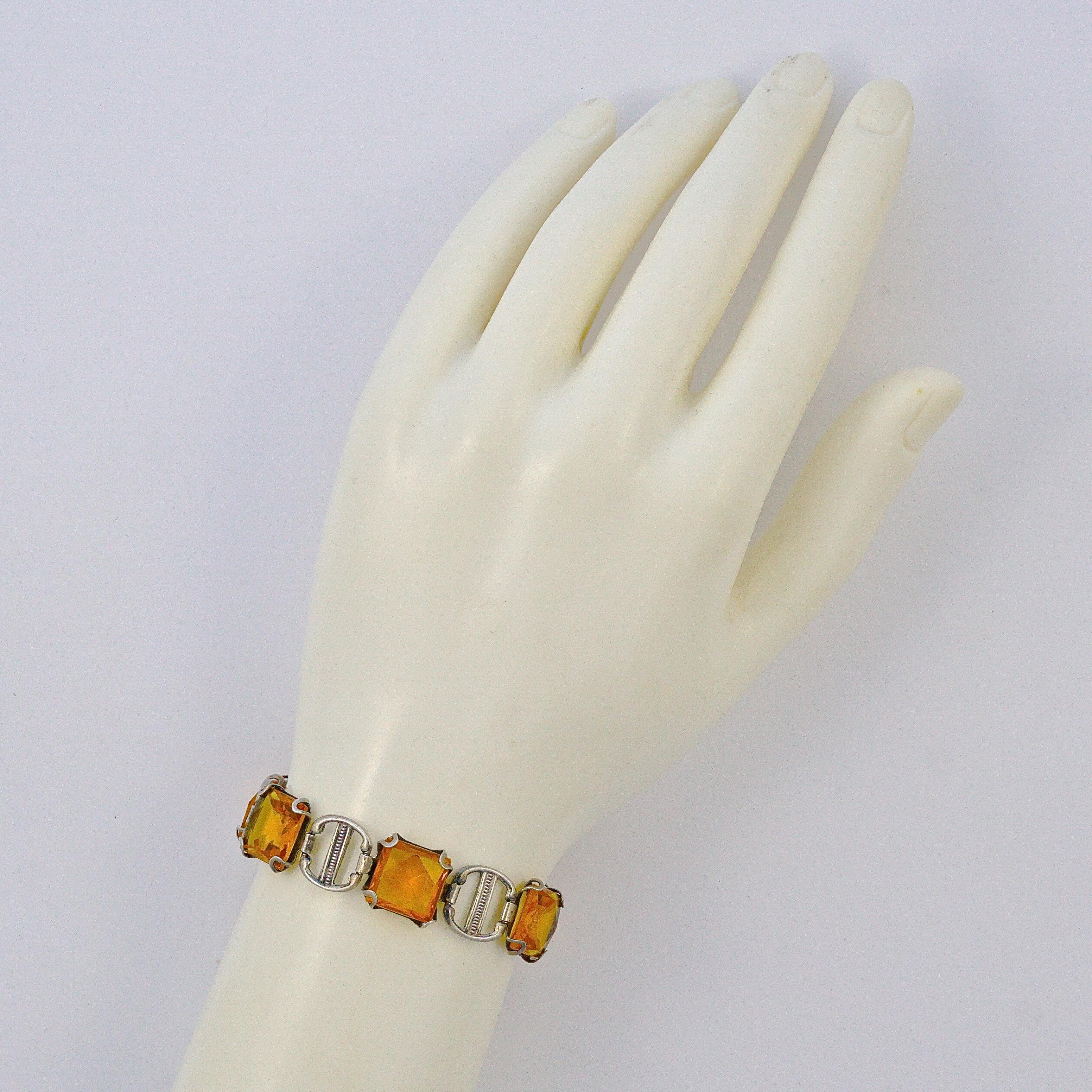 Art Deco Sterling Silver Link Bracelet with Faceted Amber Glass circa 1930s For Sale 3