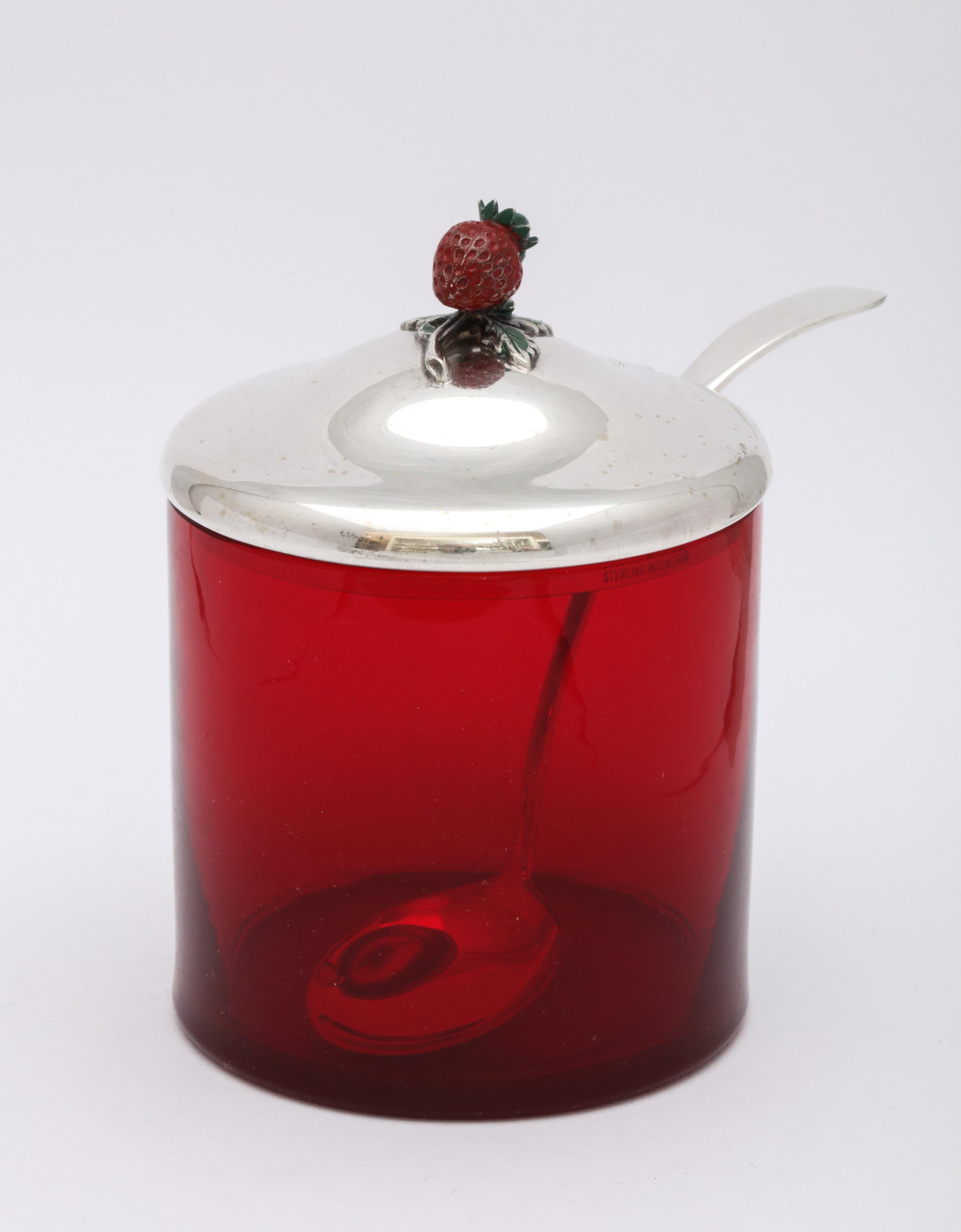 Art Deco Sterling Silver-Mounted Red Glass Condiments Jar with Original Spoon In Good Condition In New York, NY