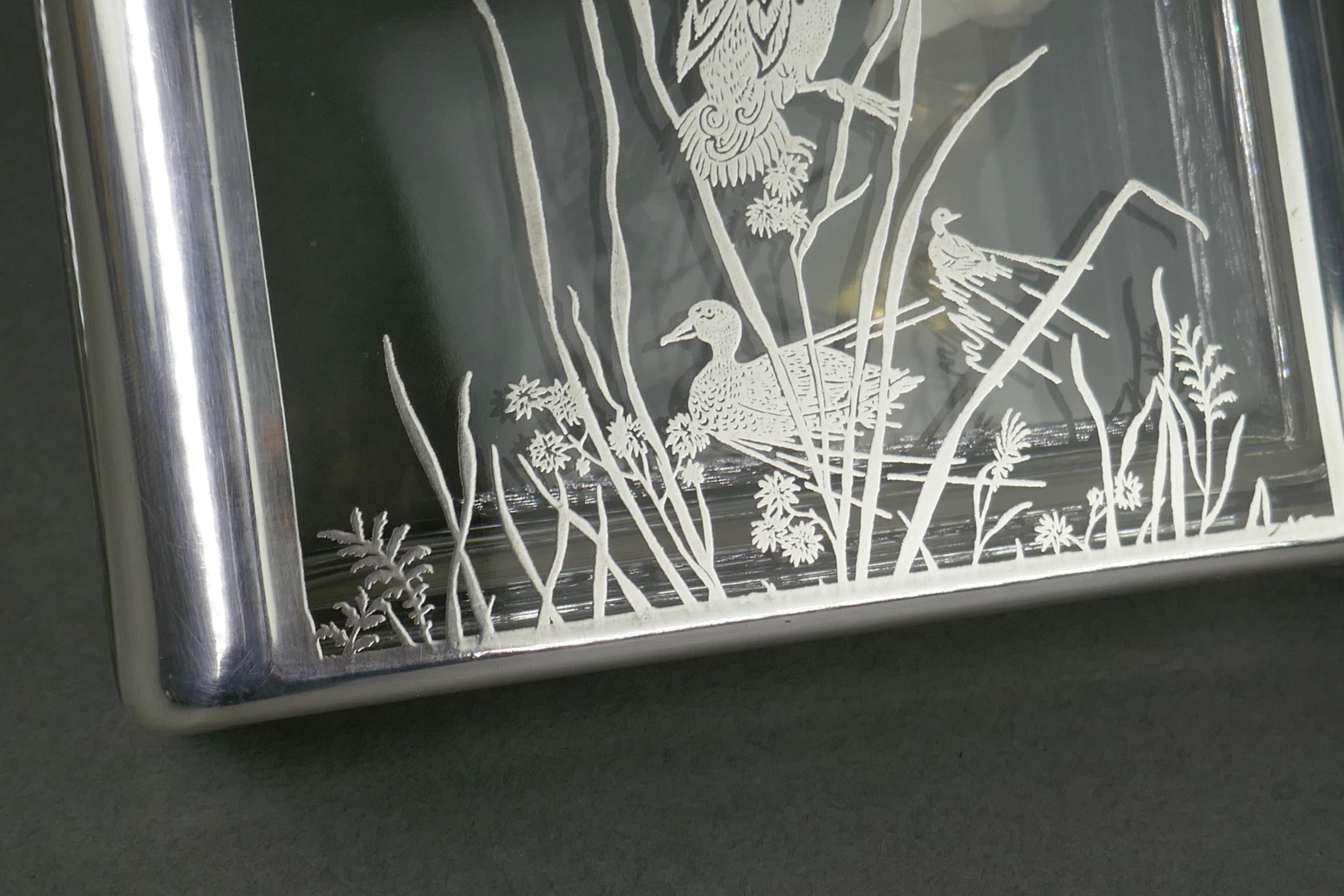 Caja de escritorio para cigarrillos Art Déco de plata de ley sobrepuesta Patos escénicos en un estanque en Bueno estado para la venta en San Juan Capistrano, CA