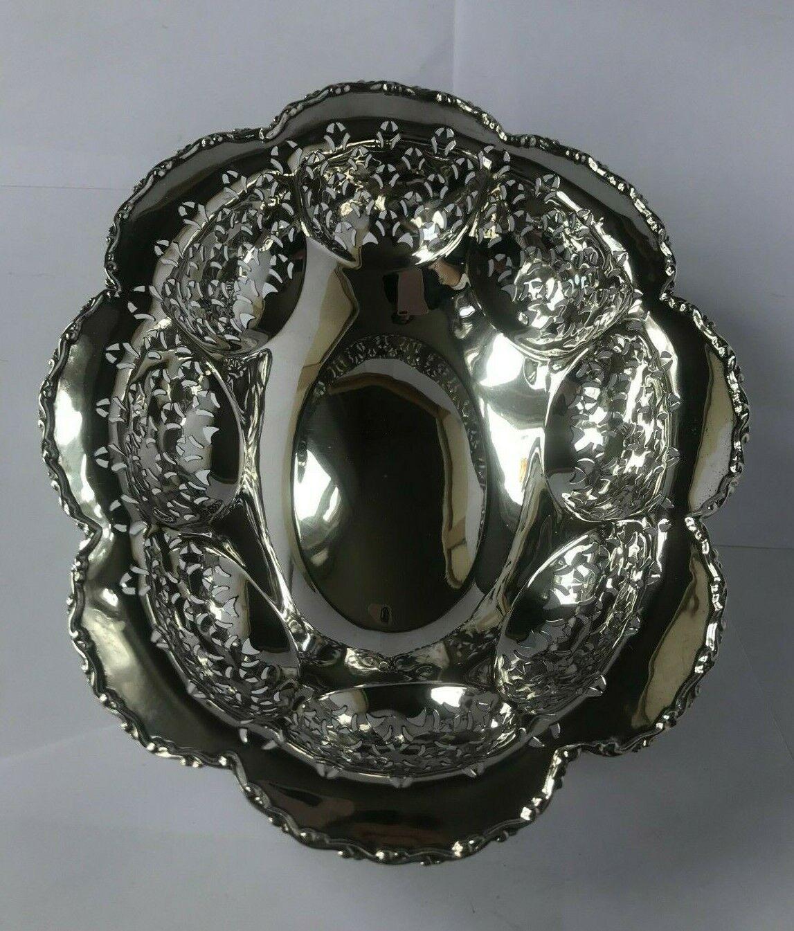 Art Deco Sterling Silver Pierced Dish, 1922 In Good Condition For Sale In London, GB
