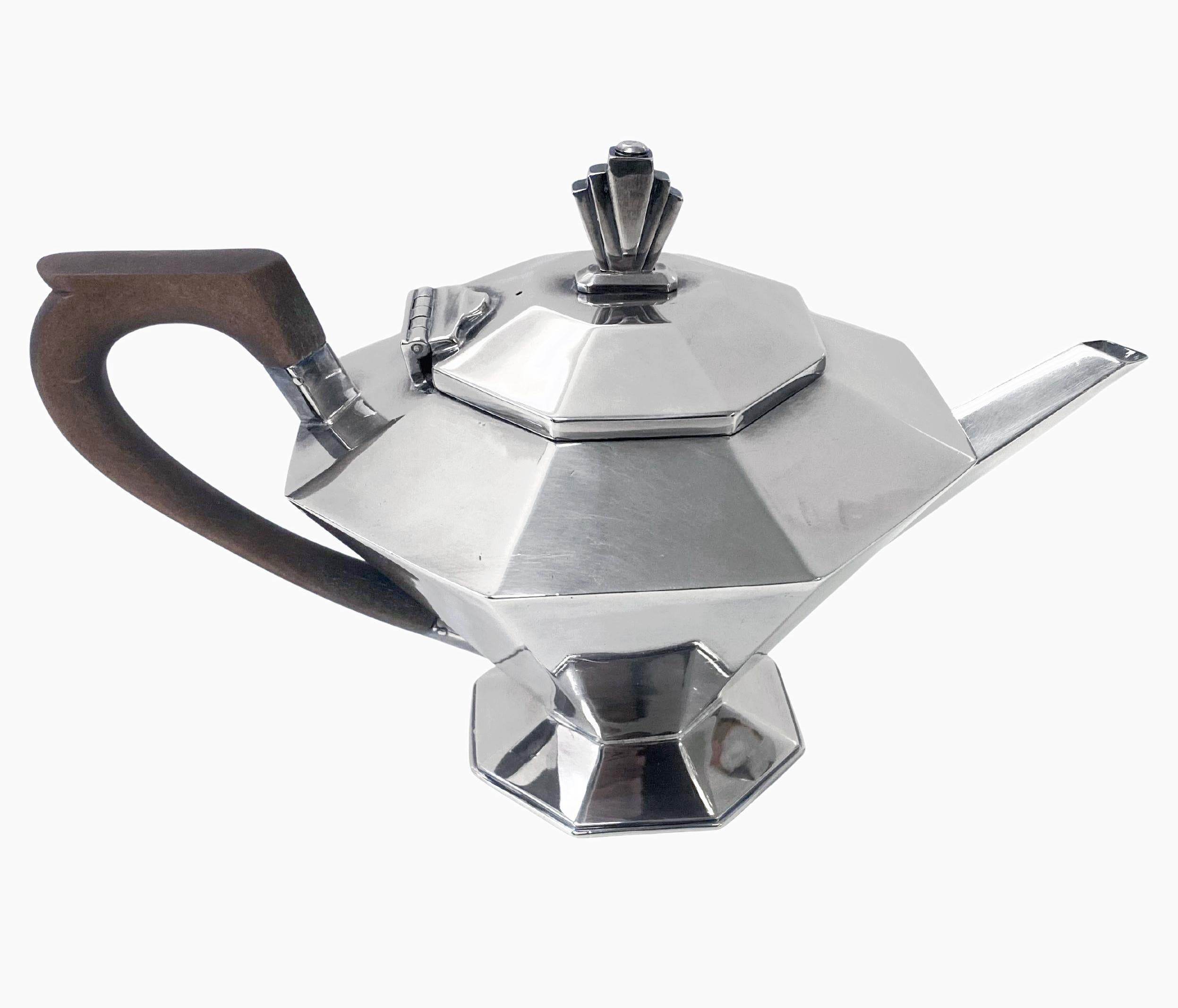 Art Deco Sterling Silver Tea Coffee Set English 1931 For Sale 2