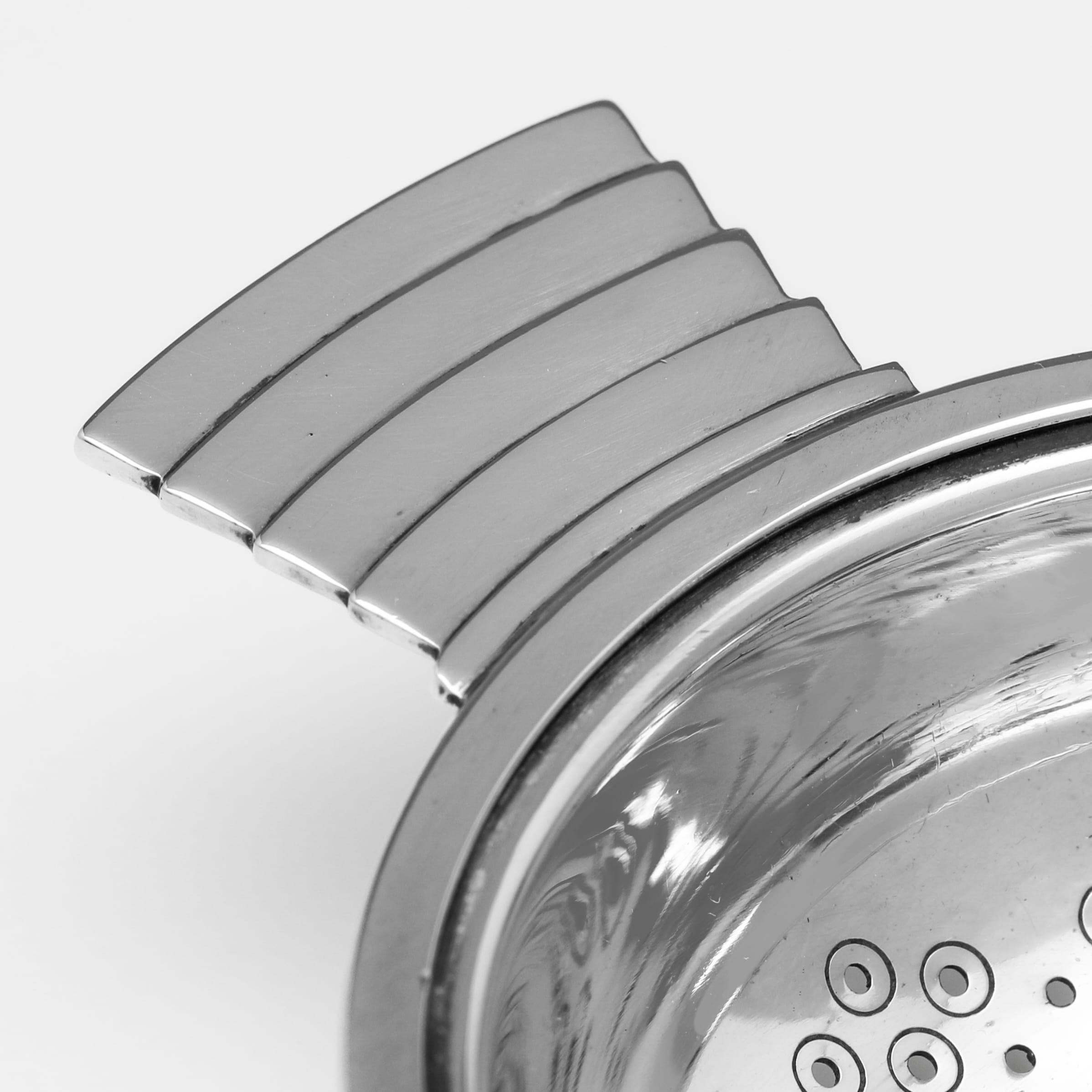 Colador de té de plata de ley art déco fabricado en 1935 Inglés en venta