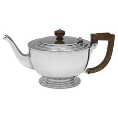 Vintage Art deco sterling silver teapot hallmarked in 1930