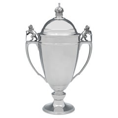 Art deco sterling silver trophy cup and cover made by Mappin & Webb in 1936