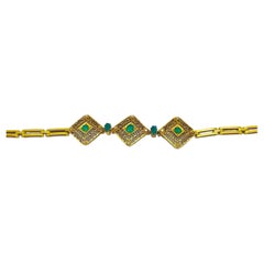 Art deco stil bracelets in gold with emeralds and pearls