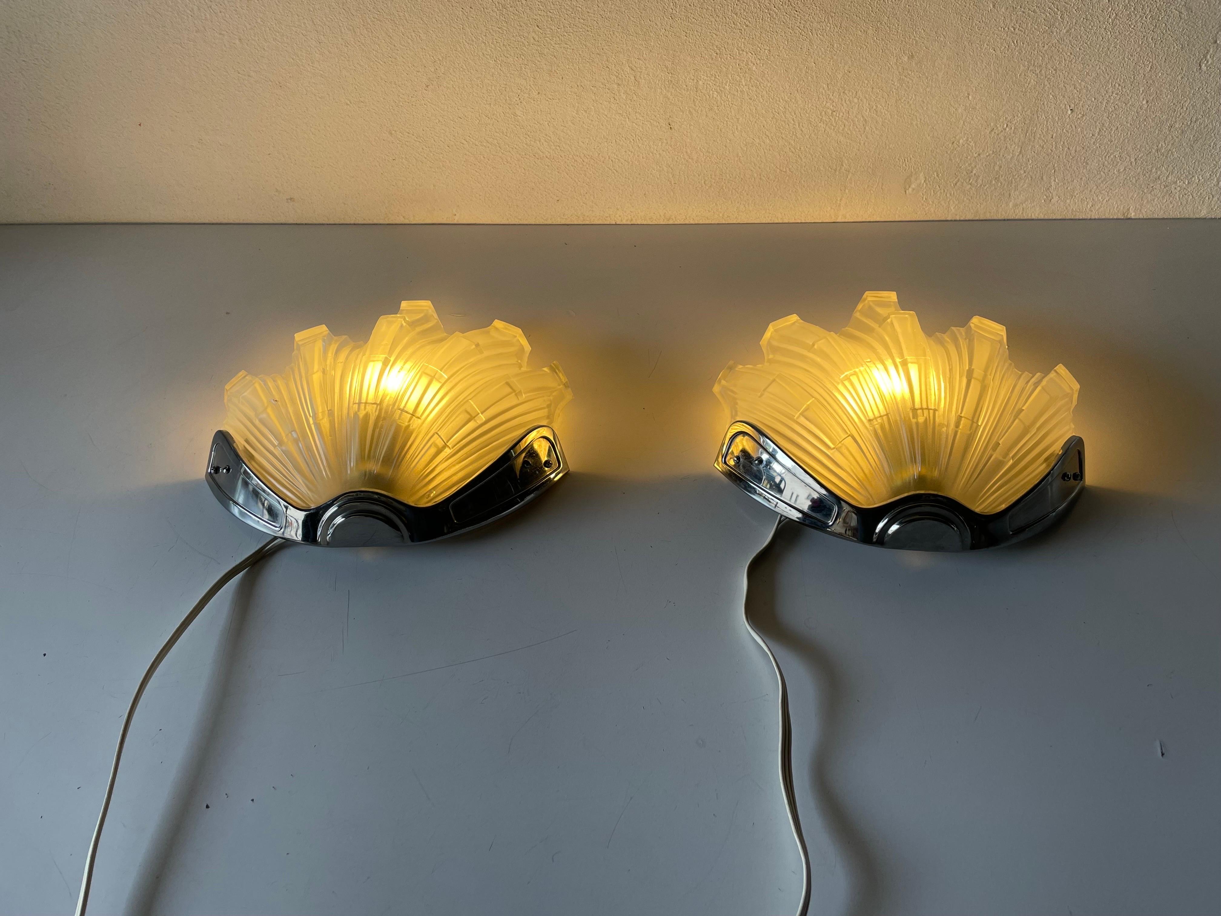 Art Deco Stil Shell Design Pair of Sconces, 1960s, Germany For Sale 4