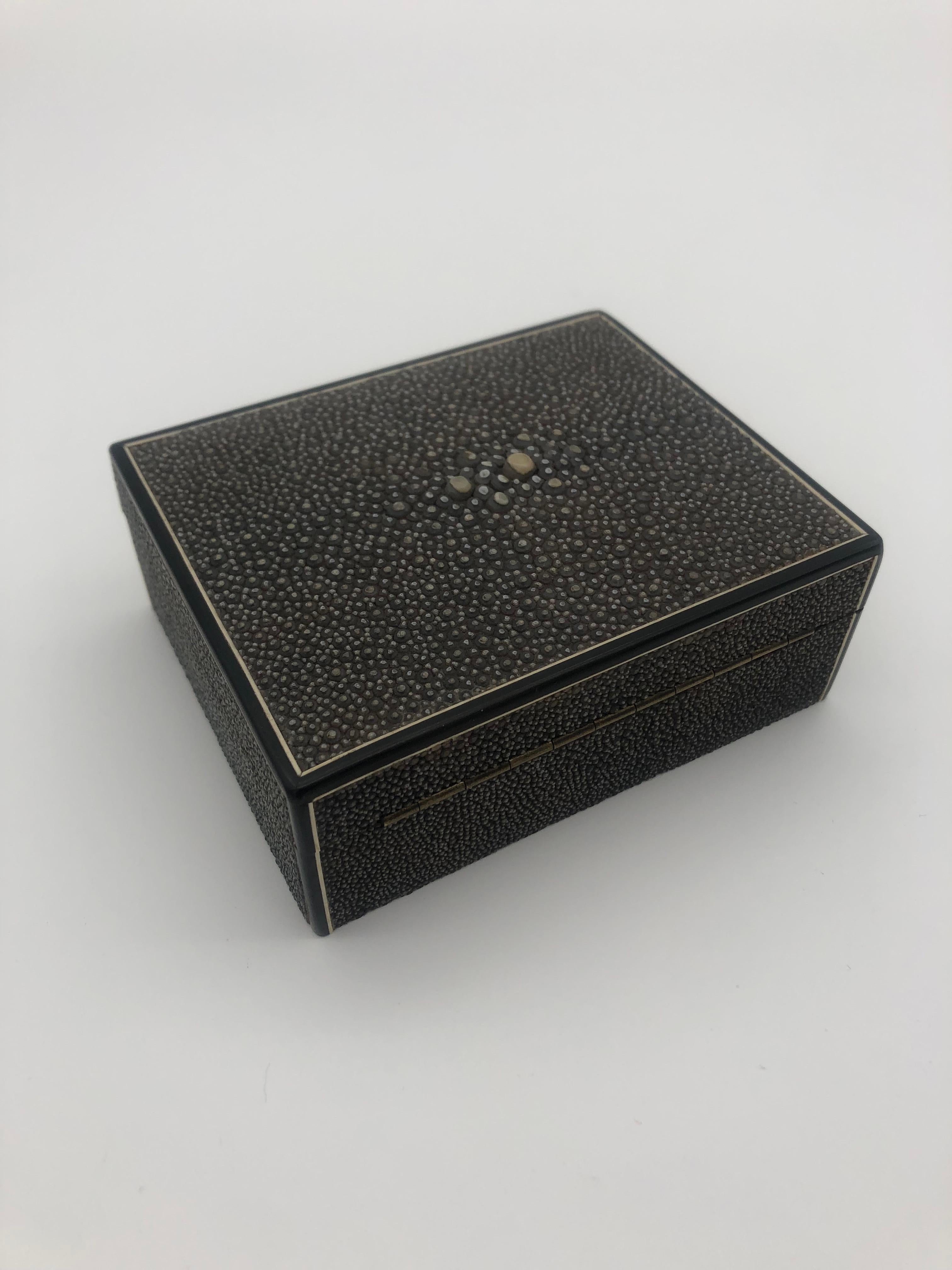Art Deco Stingray Leather Cassette or Jewelry box, French 1920 For Sale 1