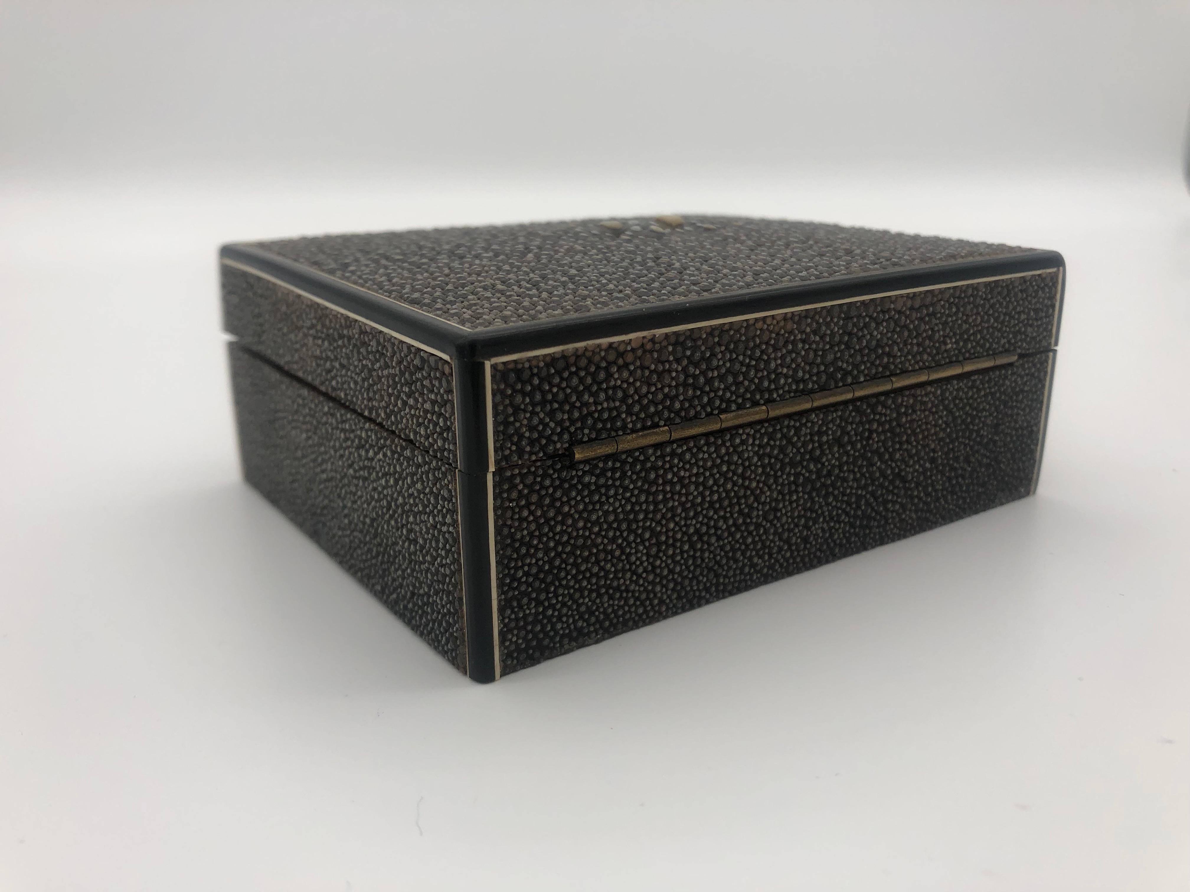 Art Deco Stingray Leather Cassette or Jewelry box, French 1920 For Sale 2