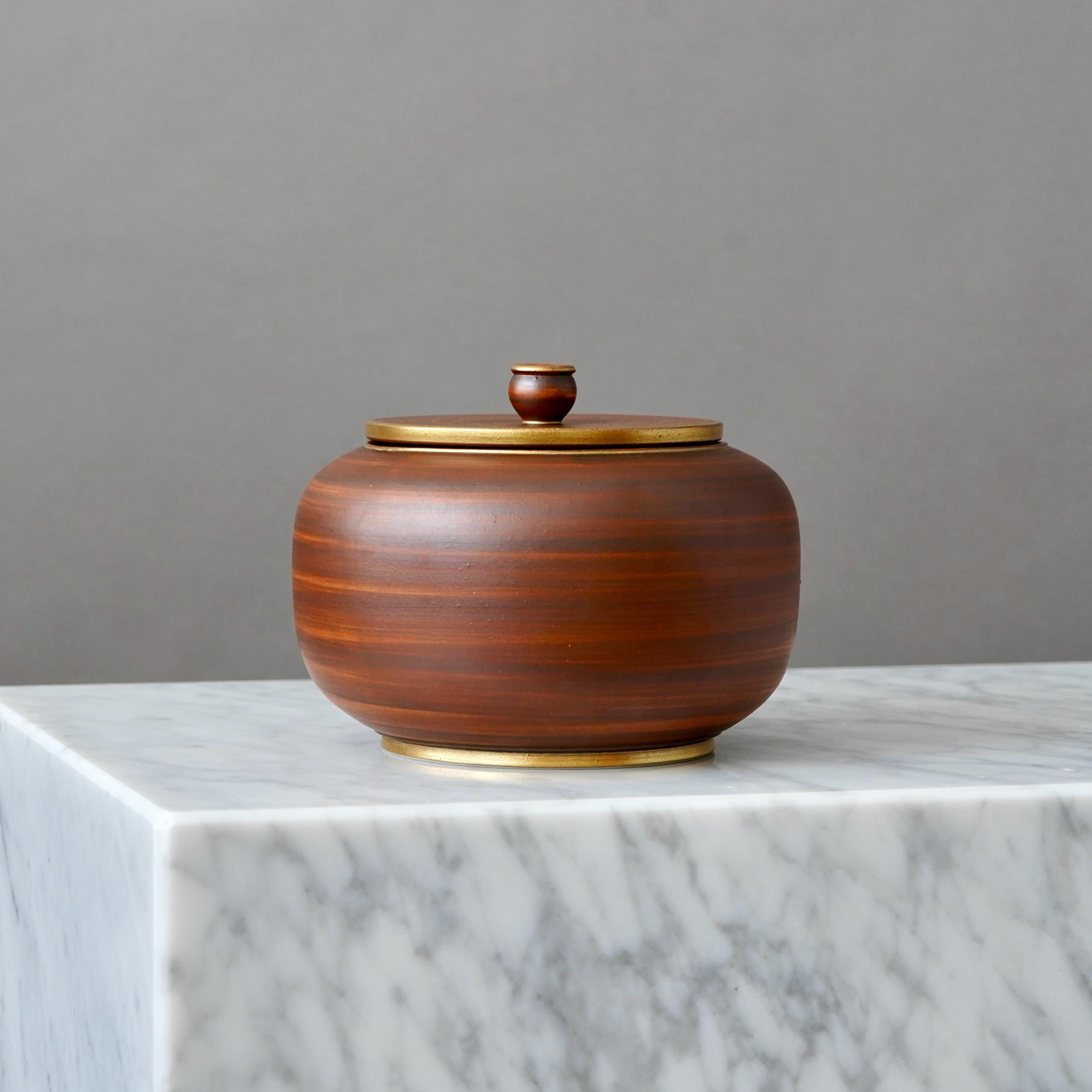 Art Deco Stoneware Lidded Bowl by Gunnar Nylund for ALP, Sweden, 1930s In Good Condition In Malmö, SE