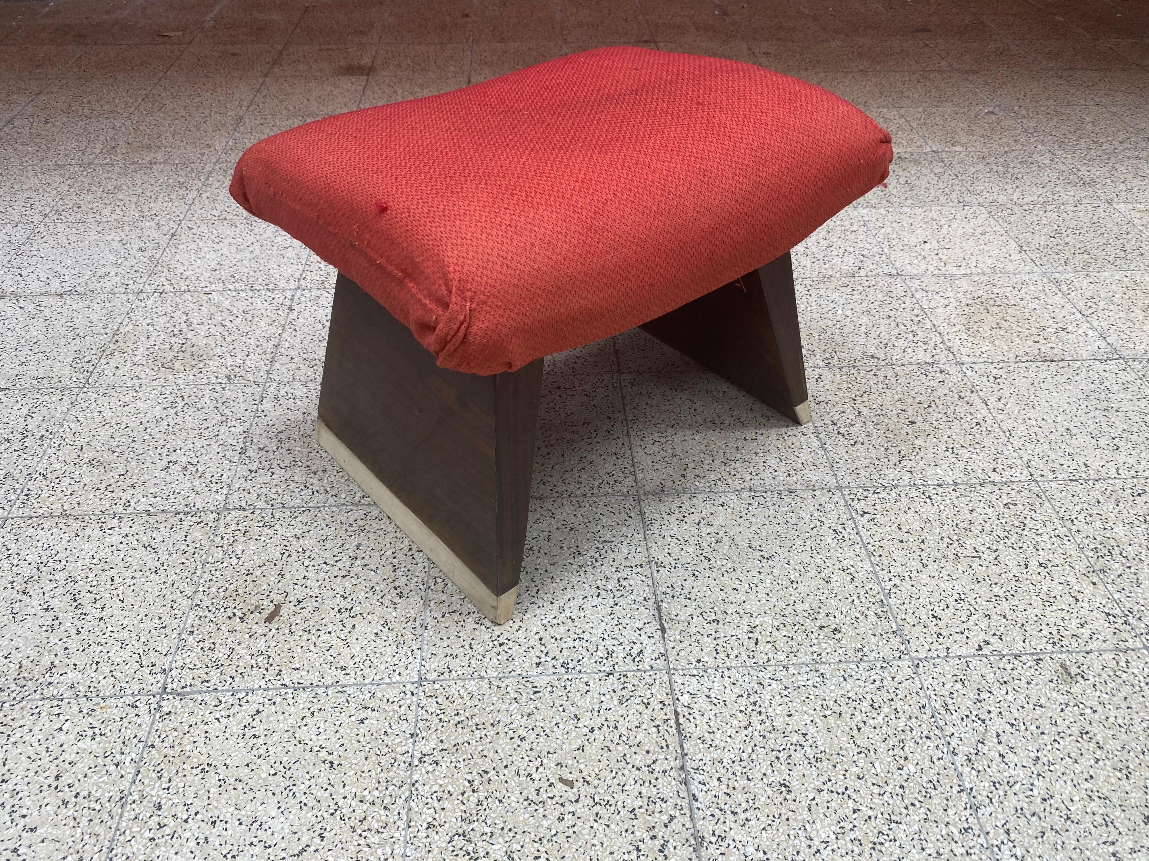 Art Deco Stool in Walnut Veneer, Bakelite Plinth, circa 1930 For Sale 2