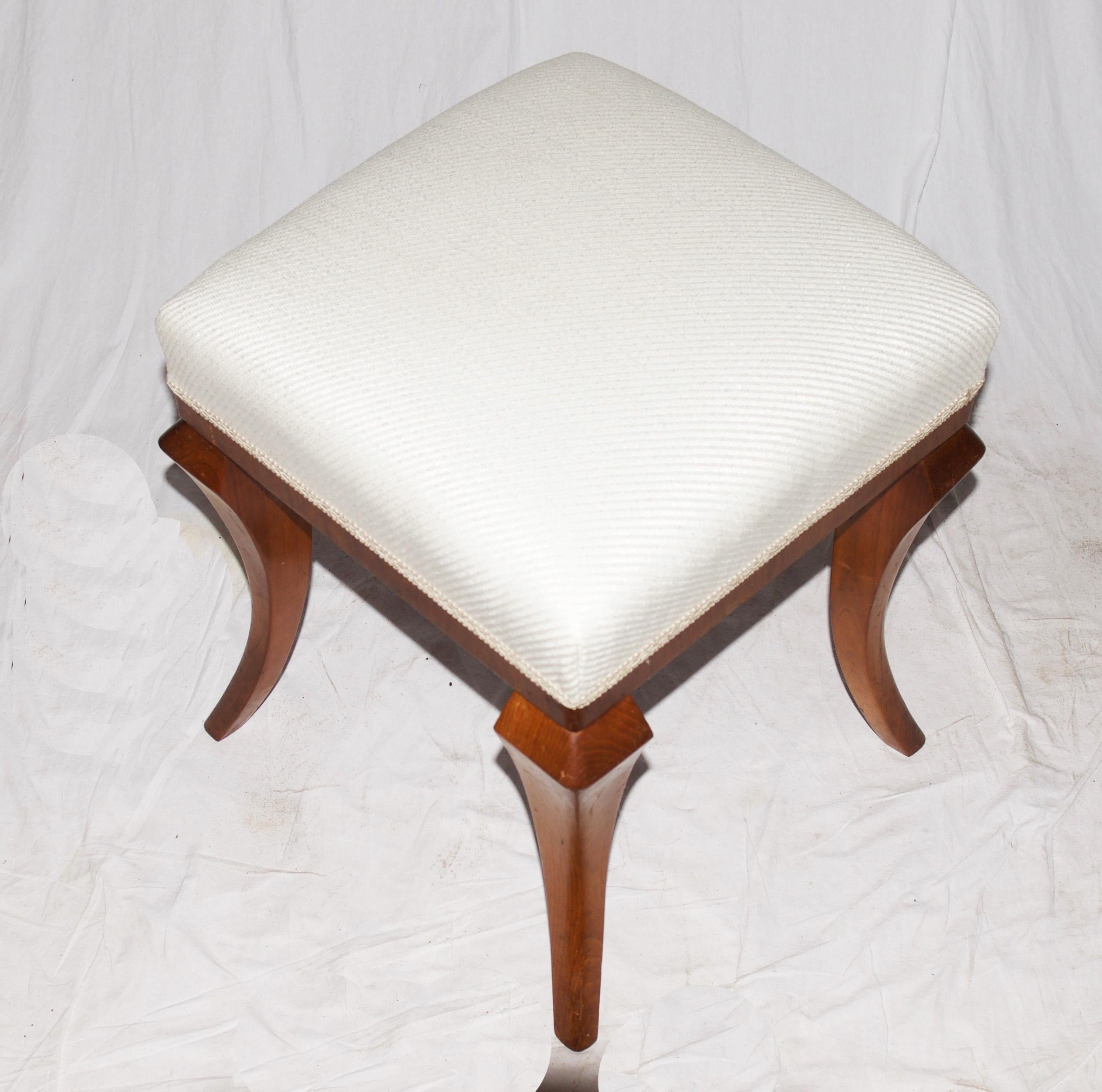 Art Deco Stool Ottoman, Footstool In Excellent Condition For Sale In Vienna, AT