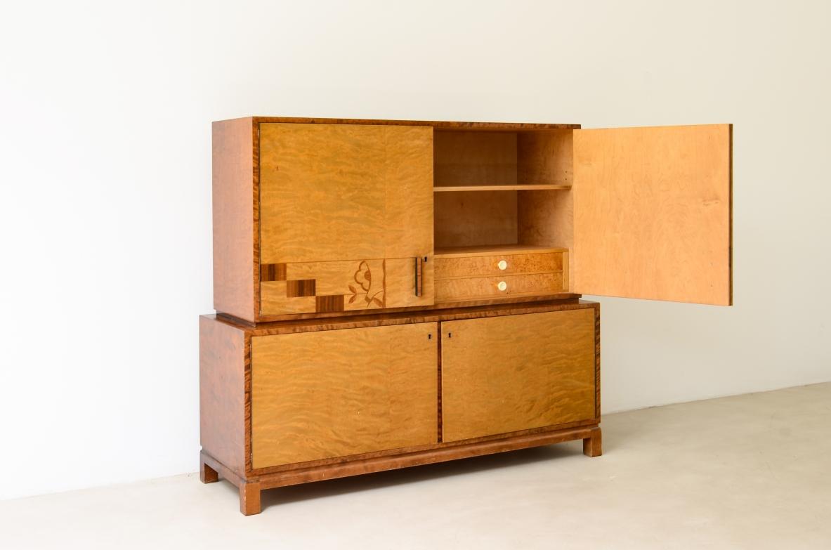 20th Century Art Deco storage unit in flamed maple For Sale