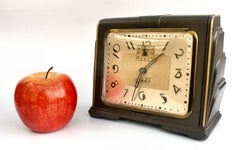 Art Deco Streamline American Clock, c1942