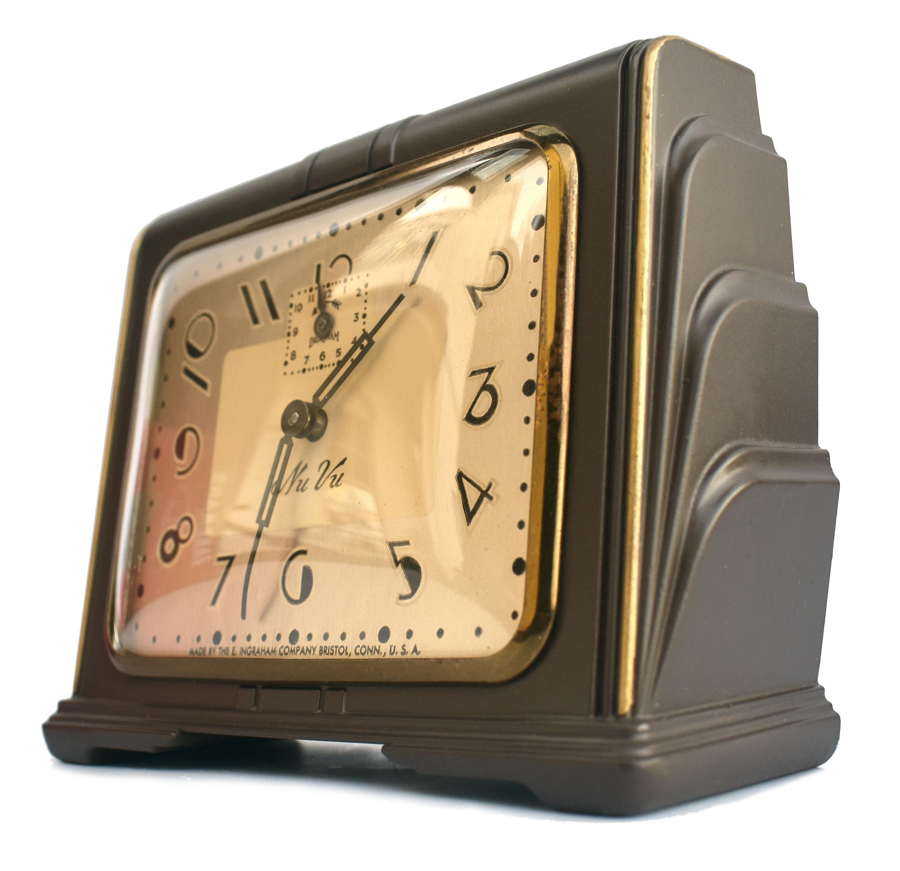 Amerikanische Art-Déco-Streamline-Uhr, um 1942 (Nordamerikanisch) im Angebot