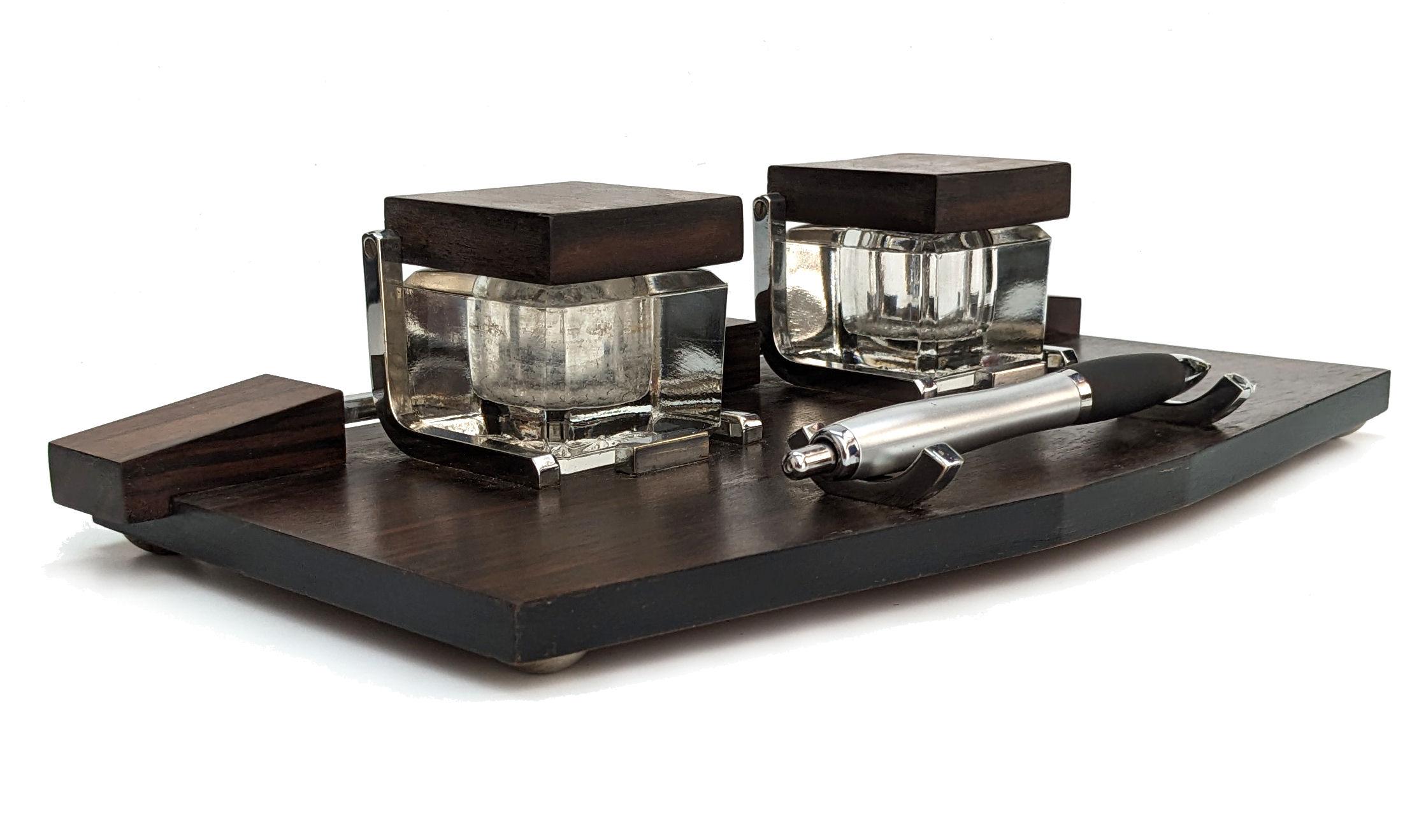 Art Deco Streamline French Desk Set, circa 1930 For Sale 4