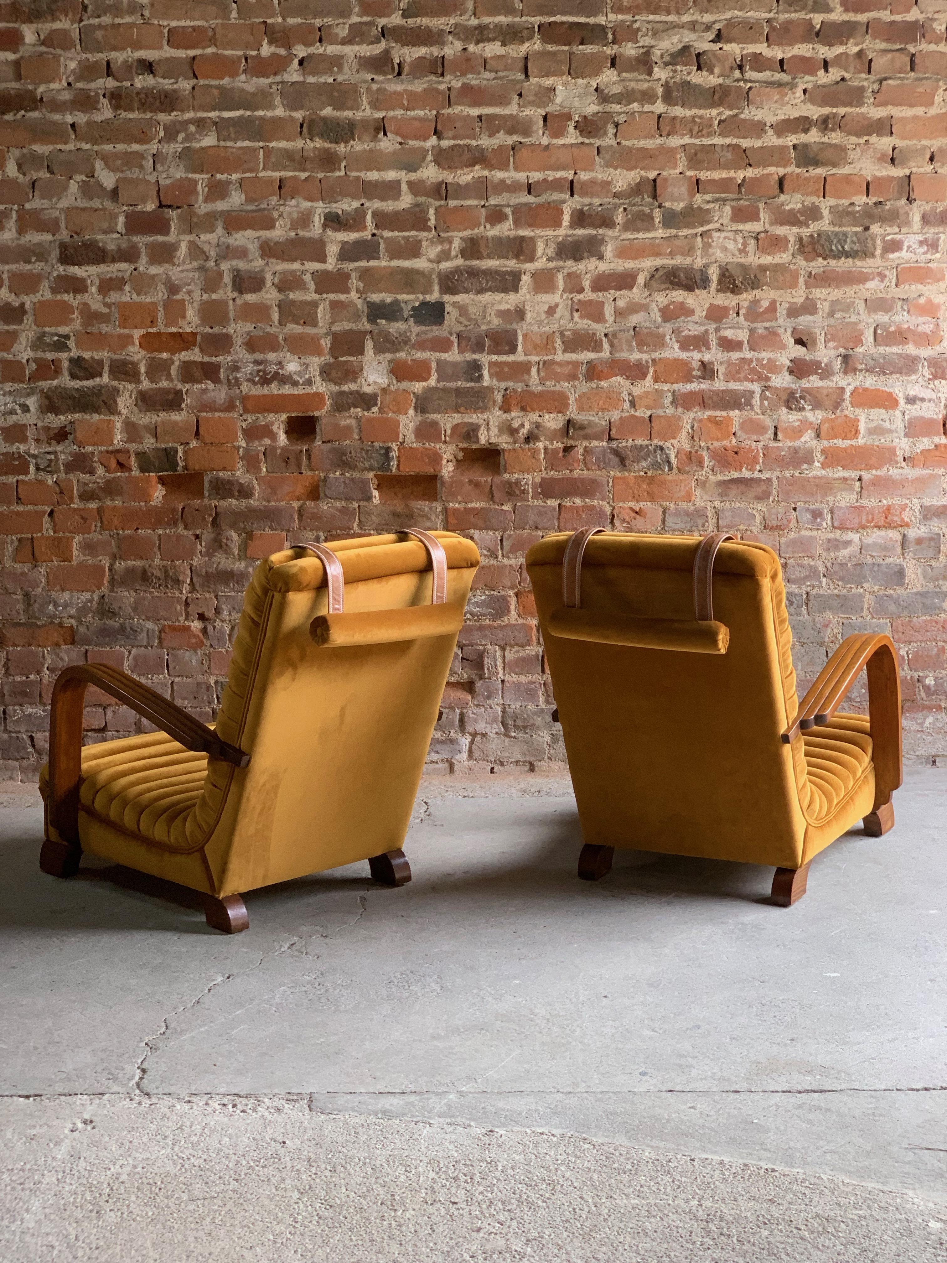 Mid-20th Century Art Deco Streamline Lounge Chairs by Heals of London, circa 1930s