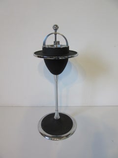Art Deco Streamline Machine Age Climax Train Car Ash Tray Stand
