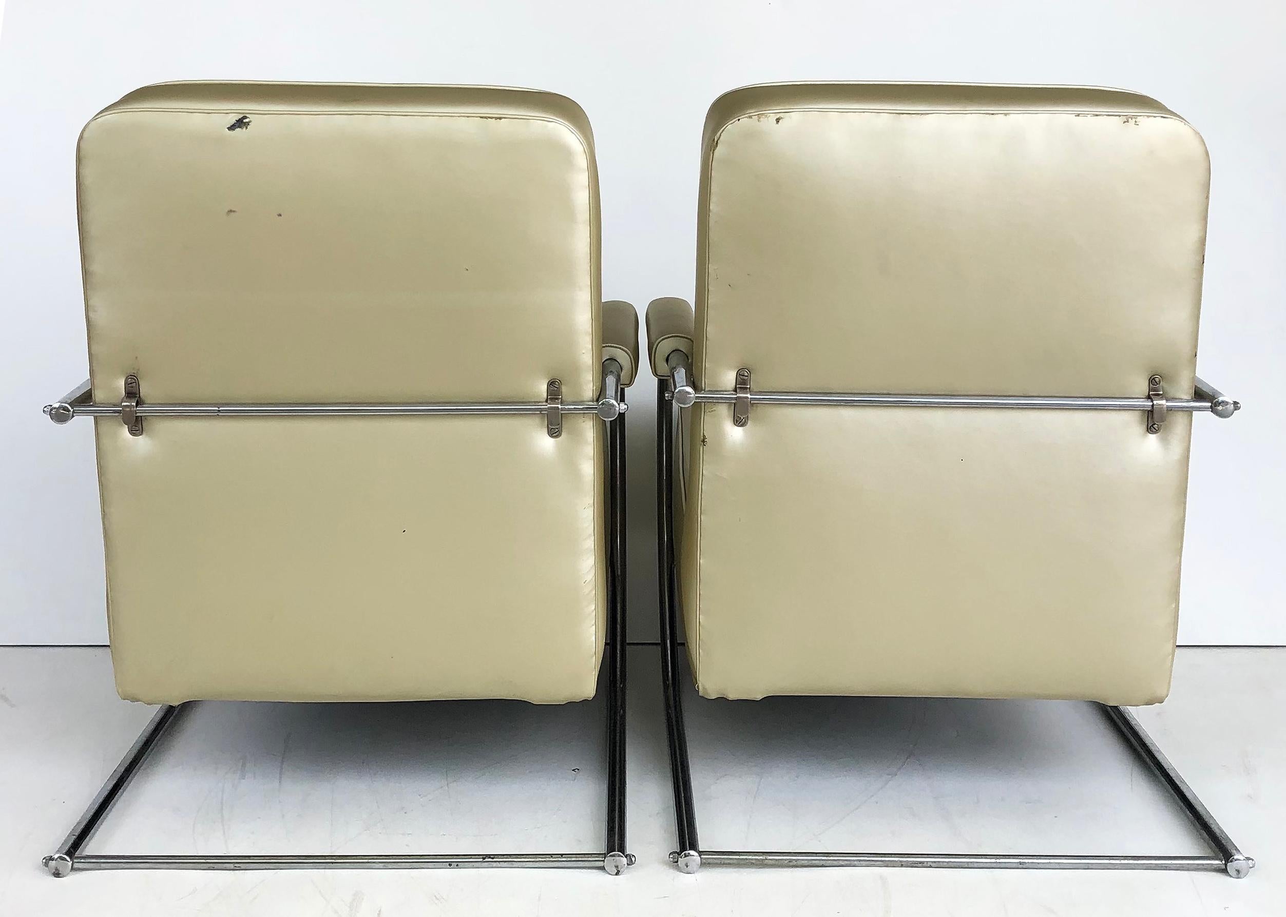 Art Deco Streamline Moderne Chairs by Kem Weber, Attributed  In Good Condition In Miami, FL